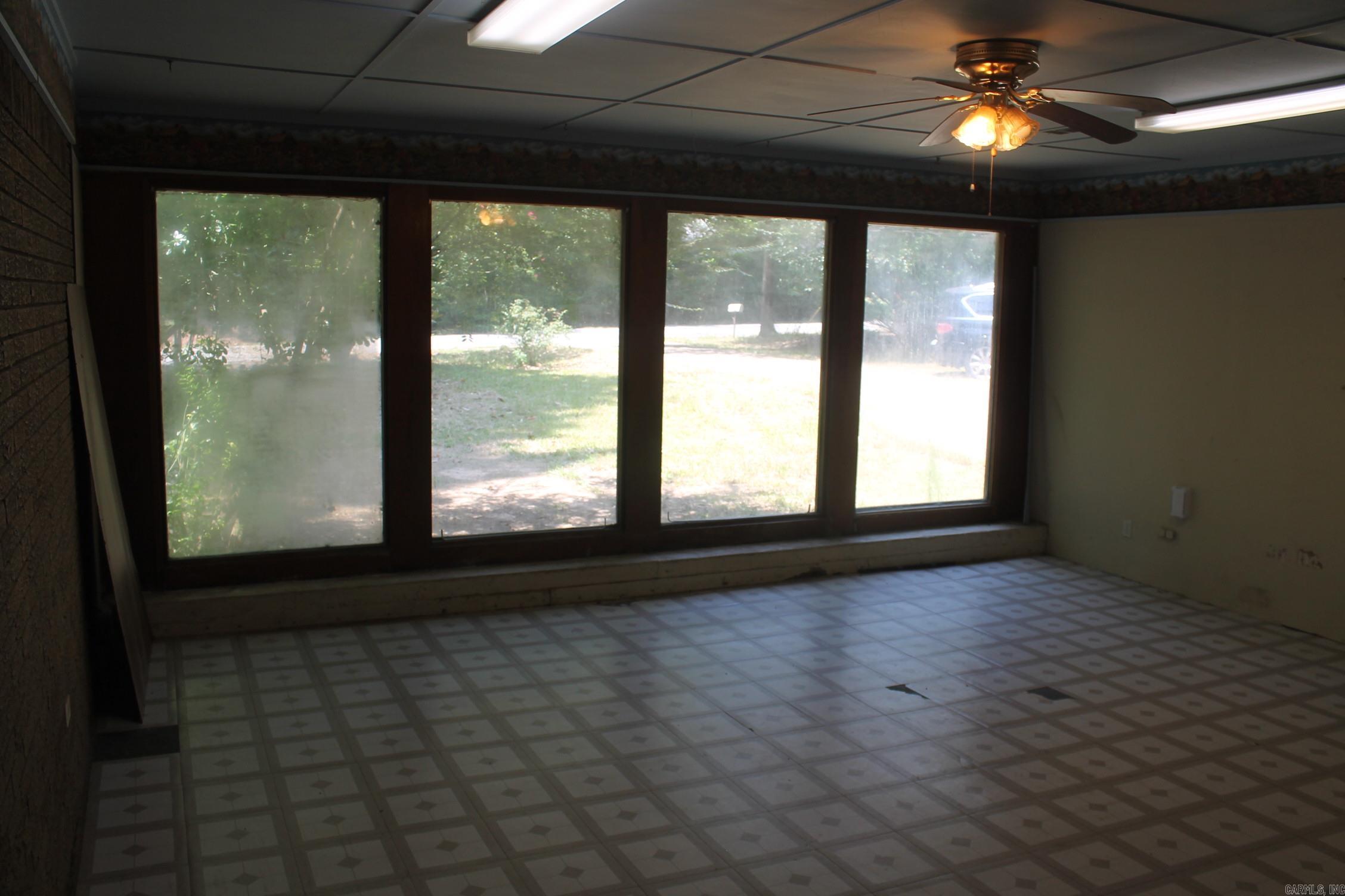 2397 Grant 74  Sheridan, AR