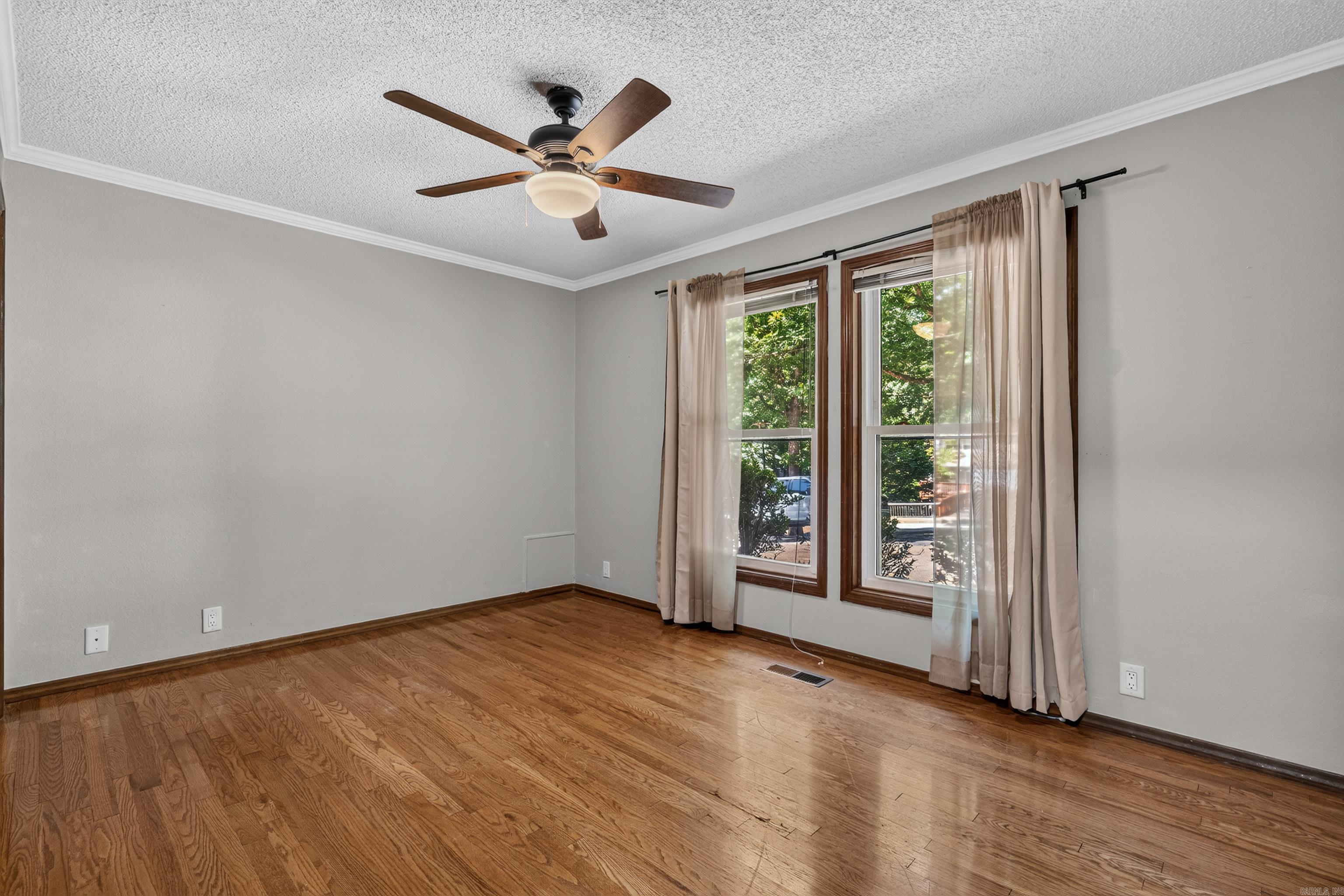 16 Reddina  Hot Springs Village, AR
