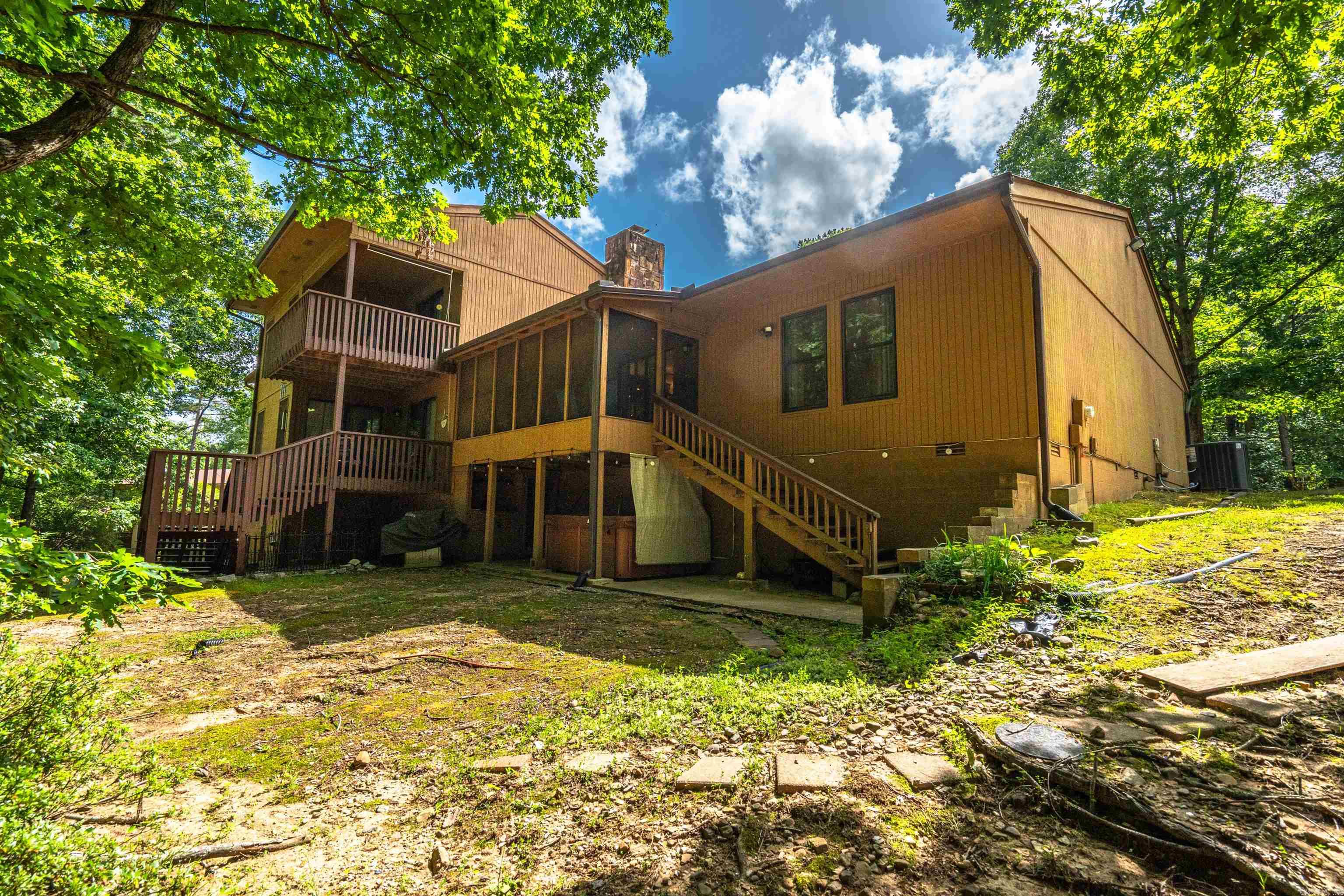 16 Reddina  Hot Springs Village, AR