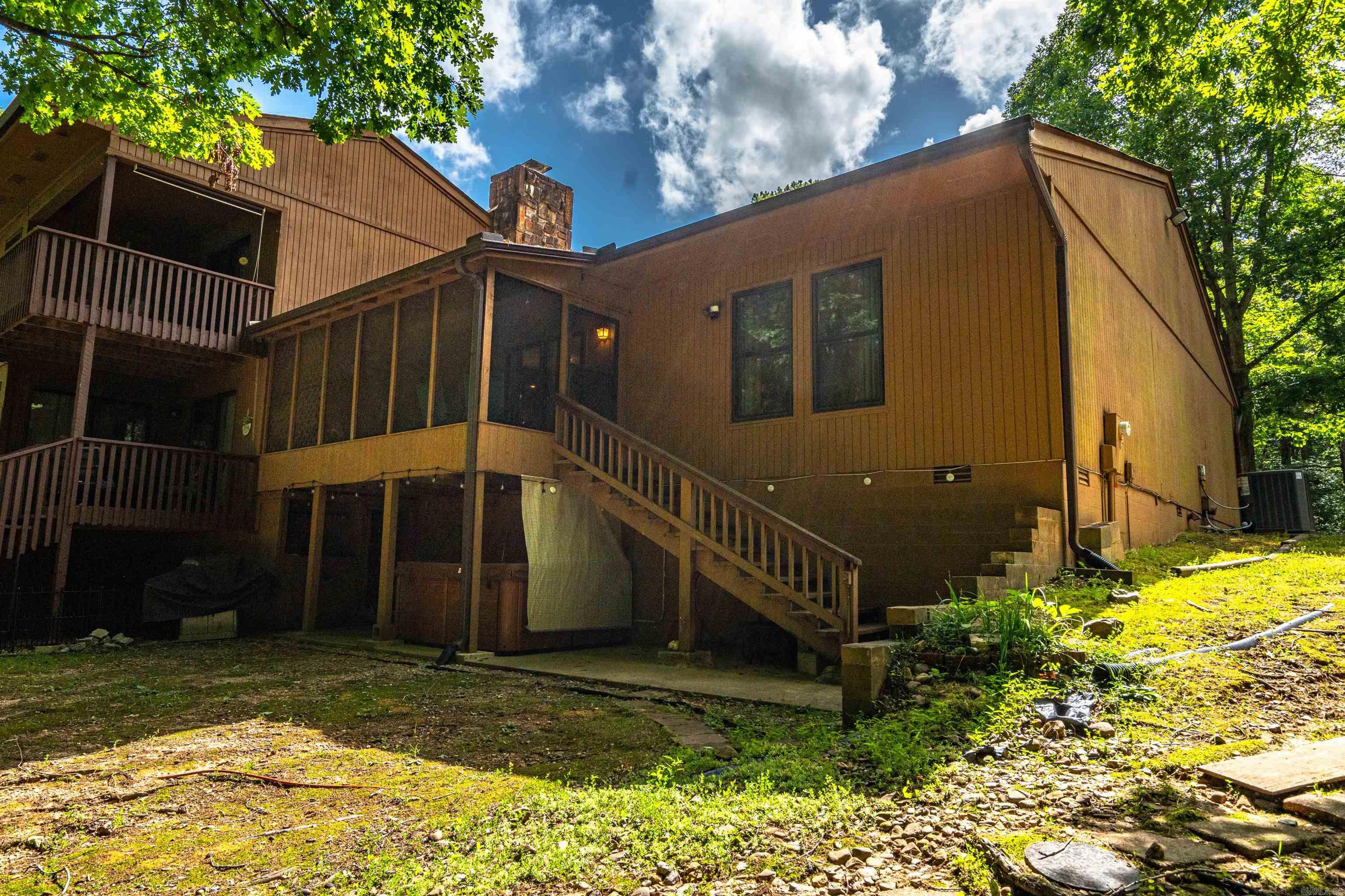16 Reddina  Hot Springs Village, AR