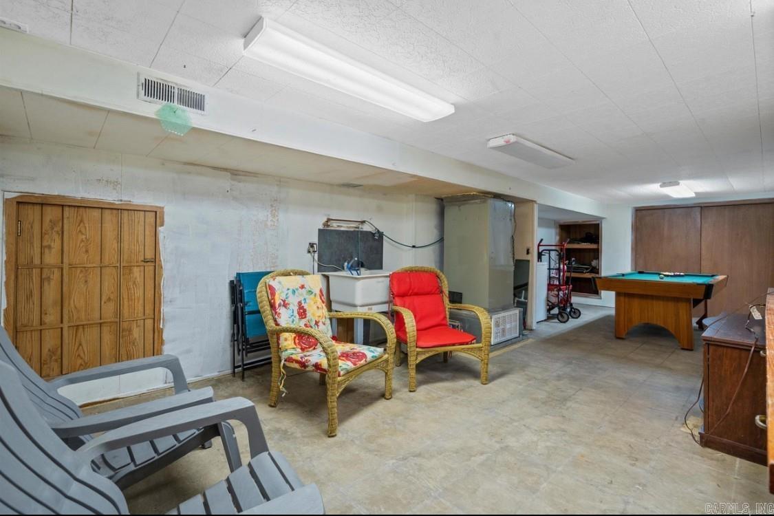 16 Reddina  Hot Springs Village, AR
