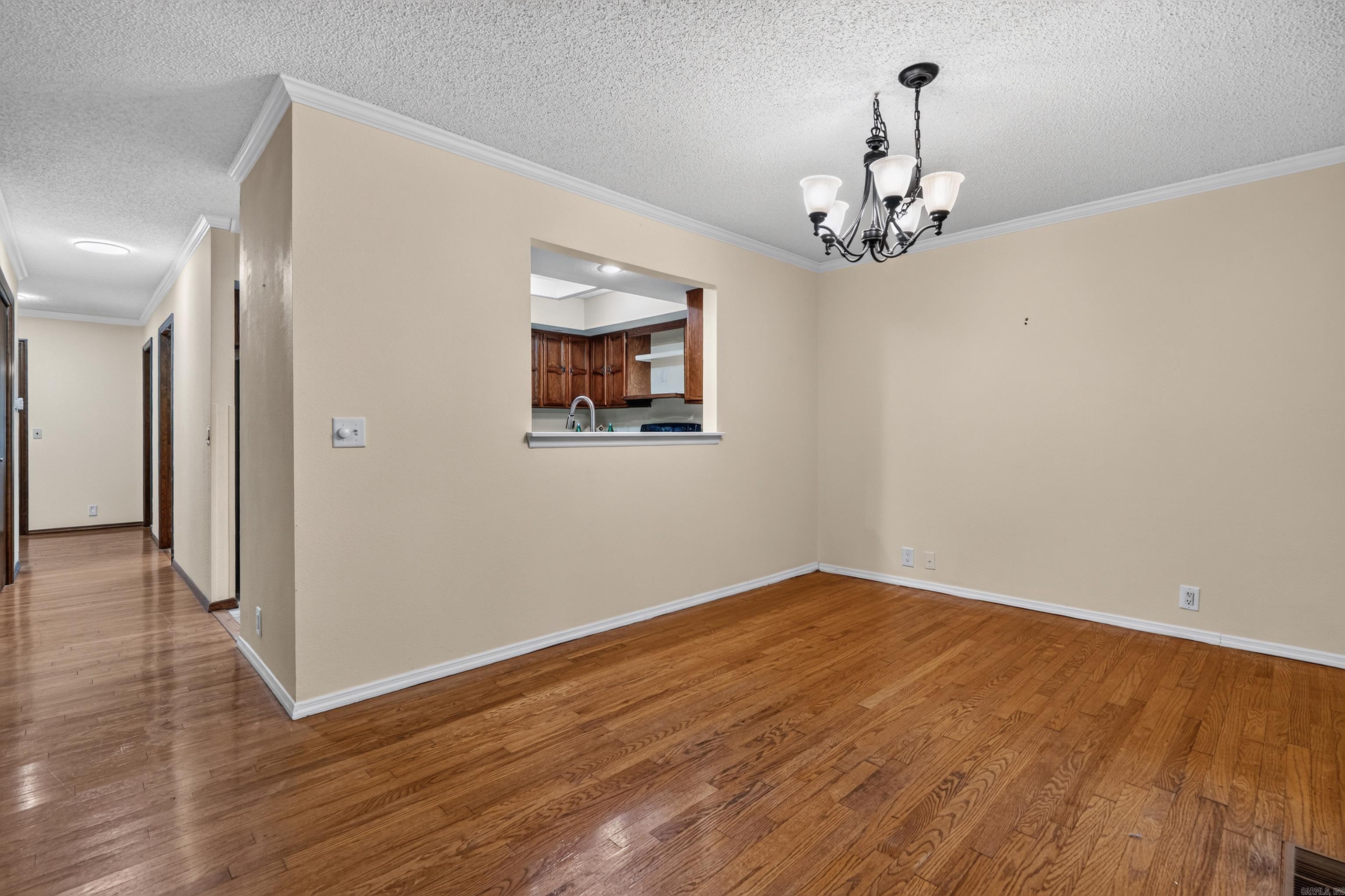 16 Reddina  Hot Springs Village, AR