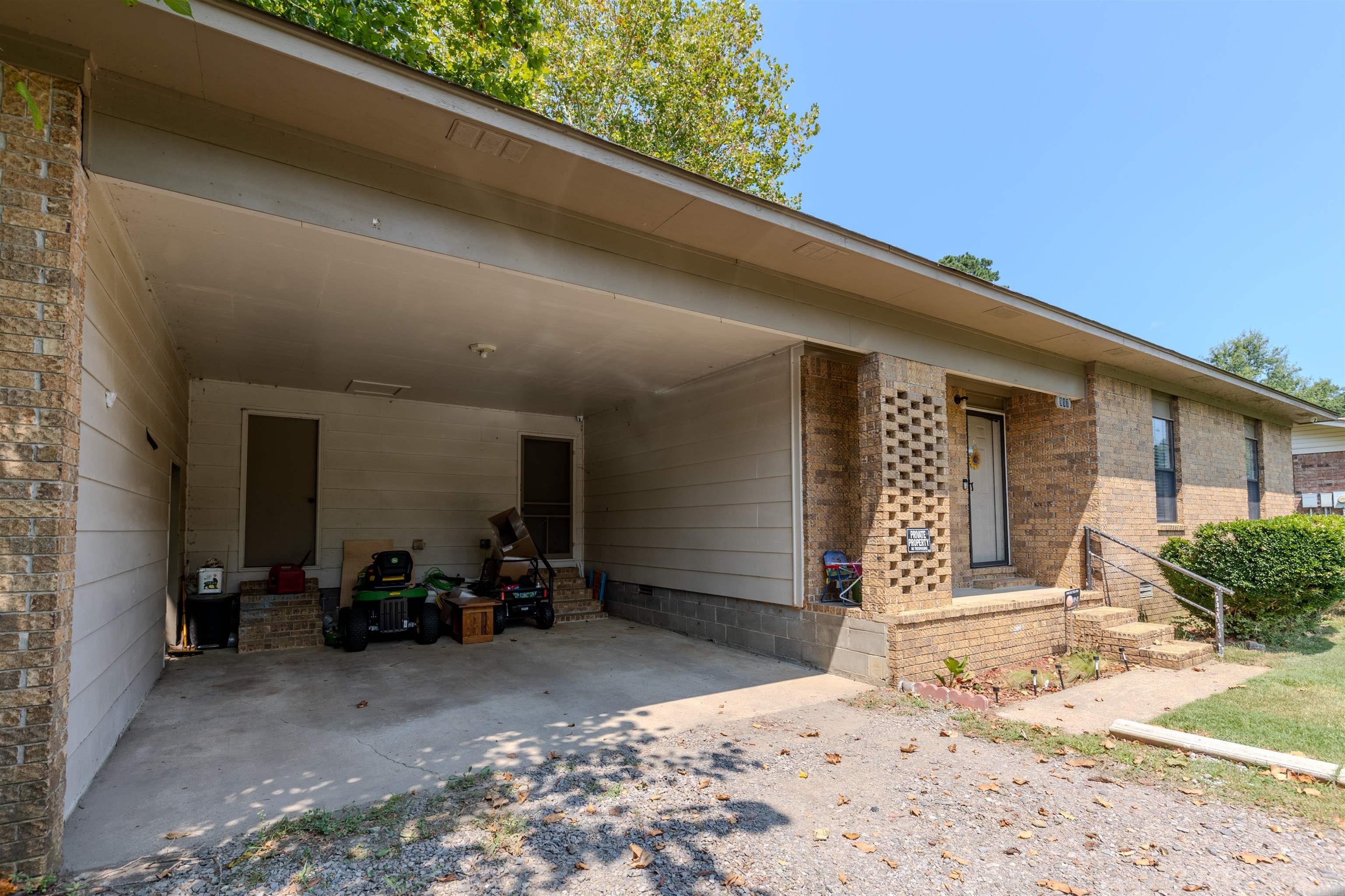 917 Ezell  Perryville, AR