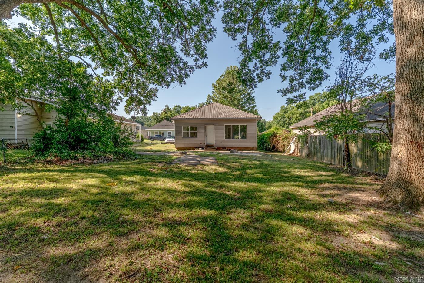 1322 W Huntington Ave  Jonesboro, AR