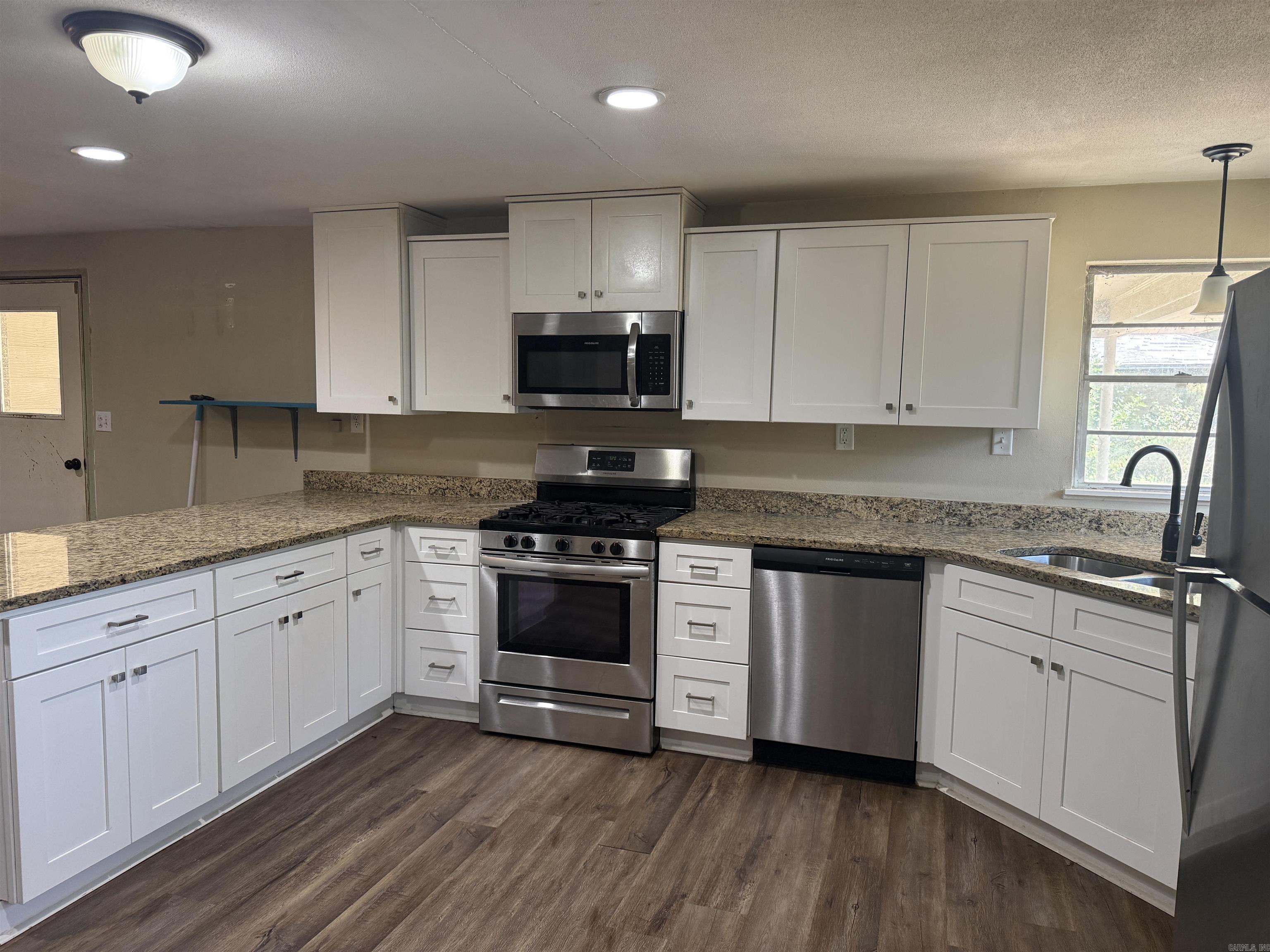 219 Highway 107 N  Enola, AR