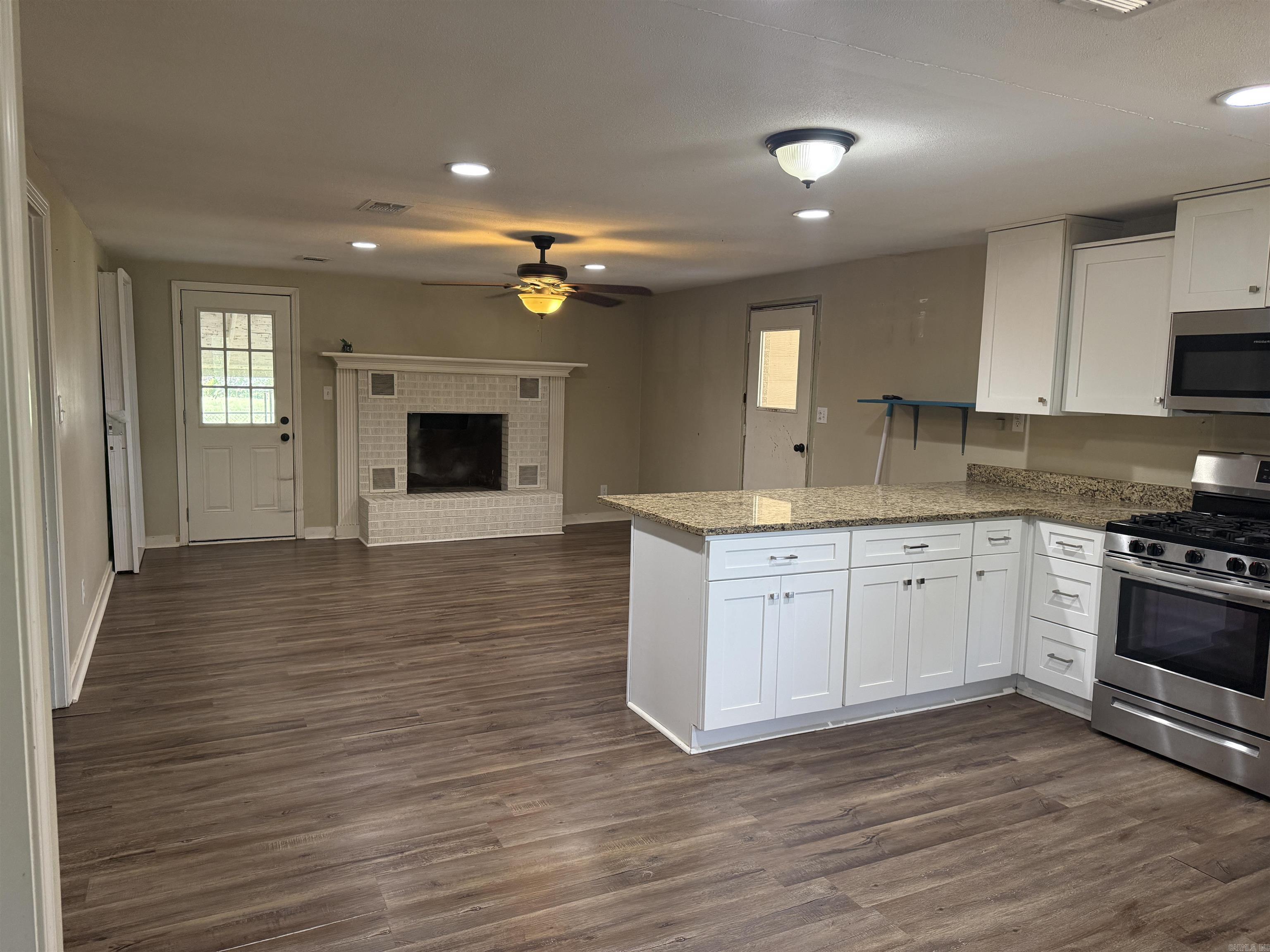 219 Highway 107 N  Enola, AR