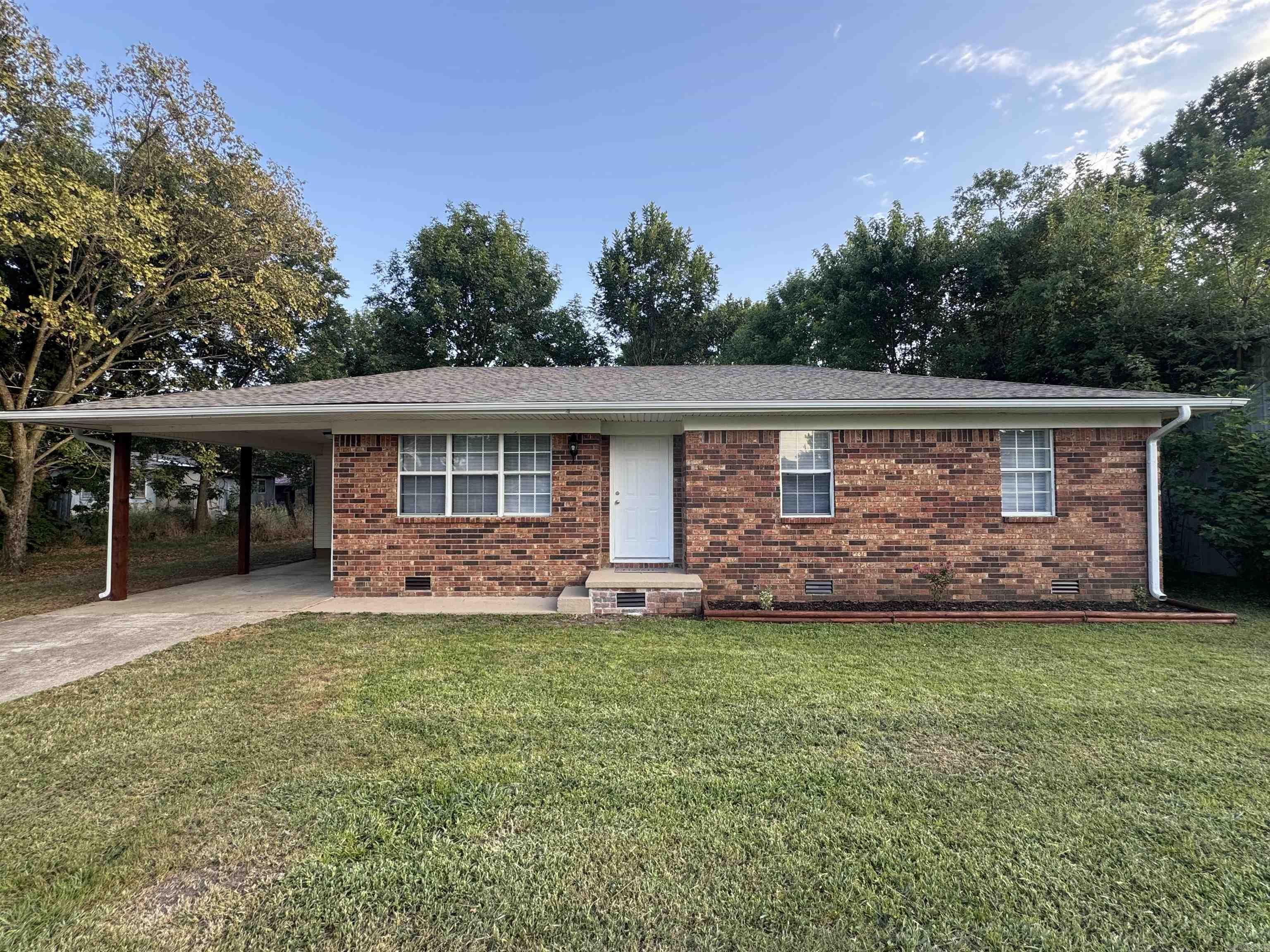 502 SE Gibson St  Hoxie, AR