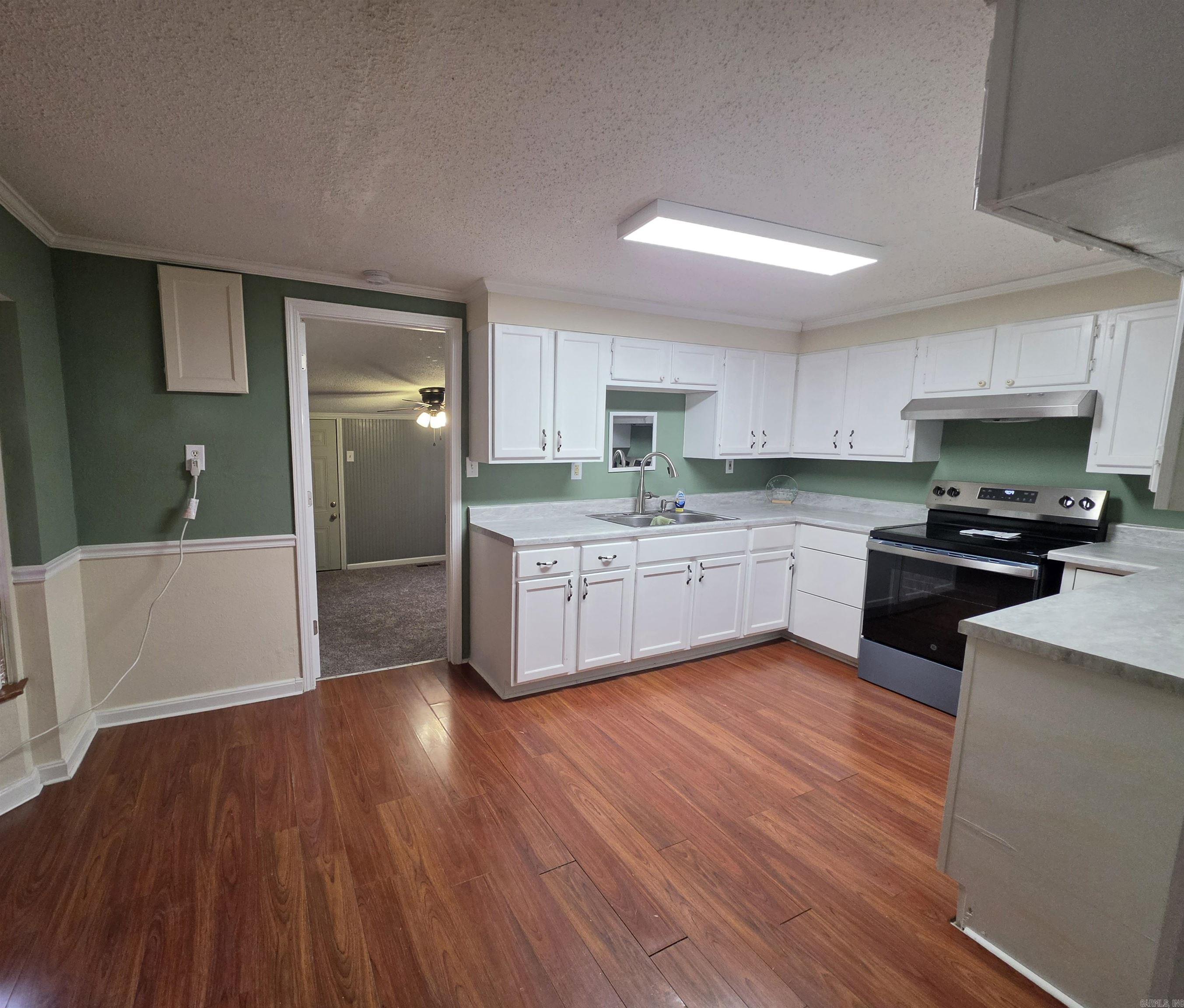 12 Robin Dr  Sheridan, AR