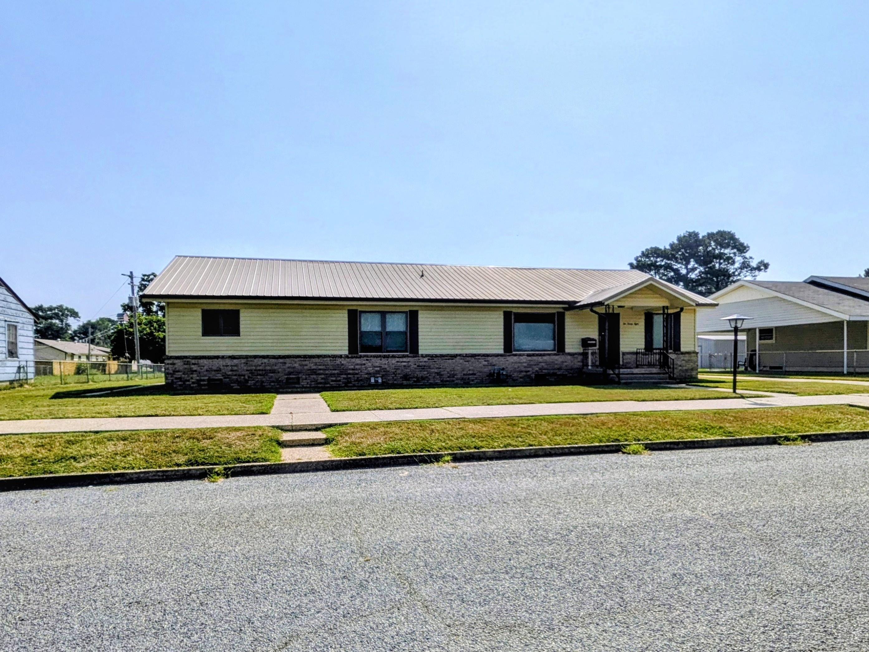 228  Ingram  Camden, AR