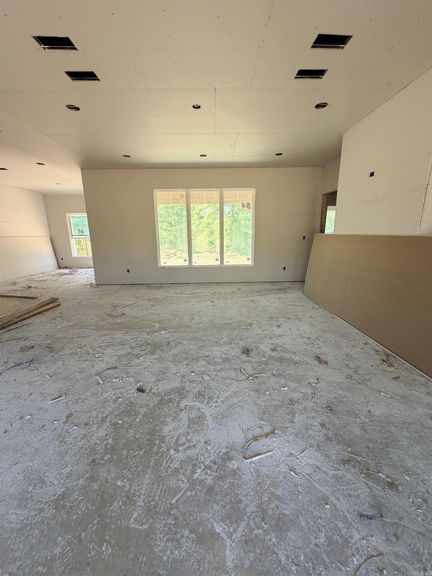 57 Charleston Place Benton, AR 72019