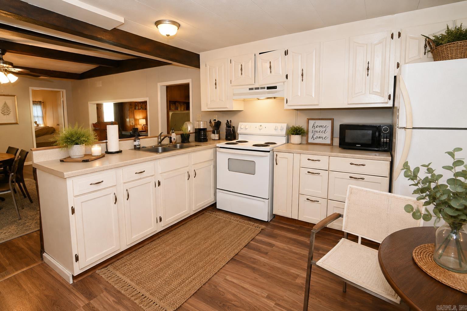 715 N Hwy 27  Story, AR