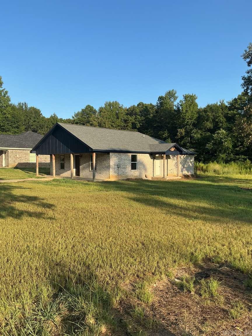 109 Private Road 1161  Texarkana, AR