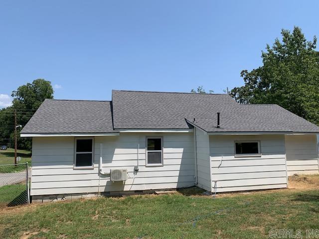 665 W 3rd  Newark, AR