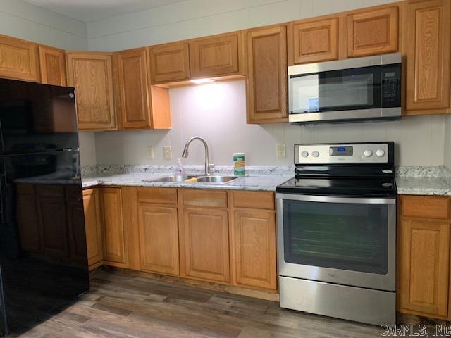 665 W 3rd  Newark, AR