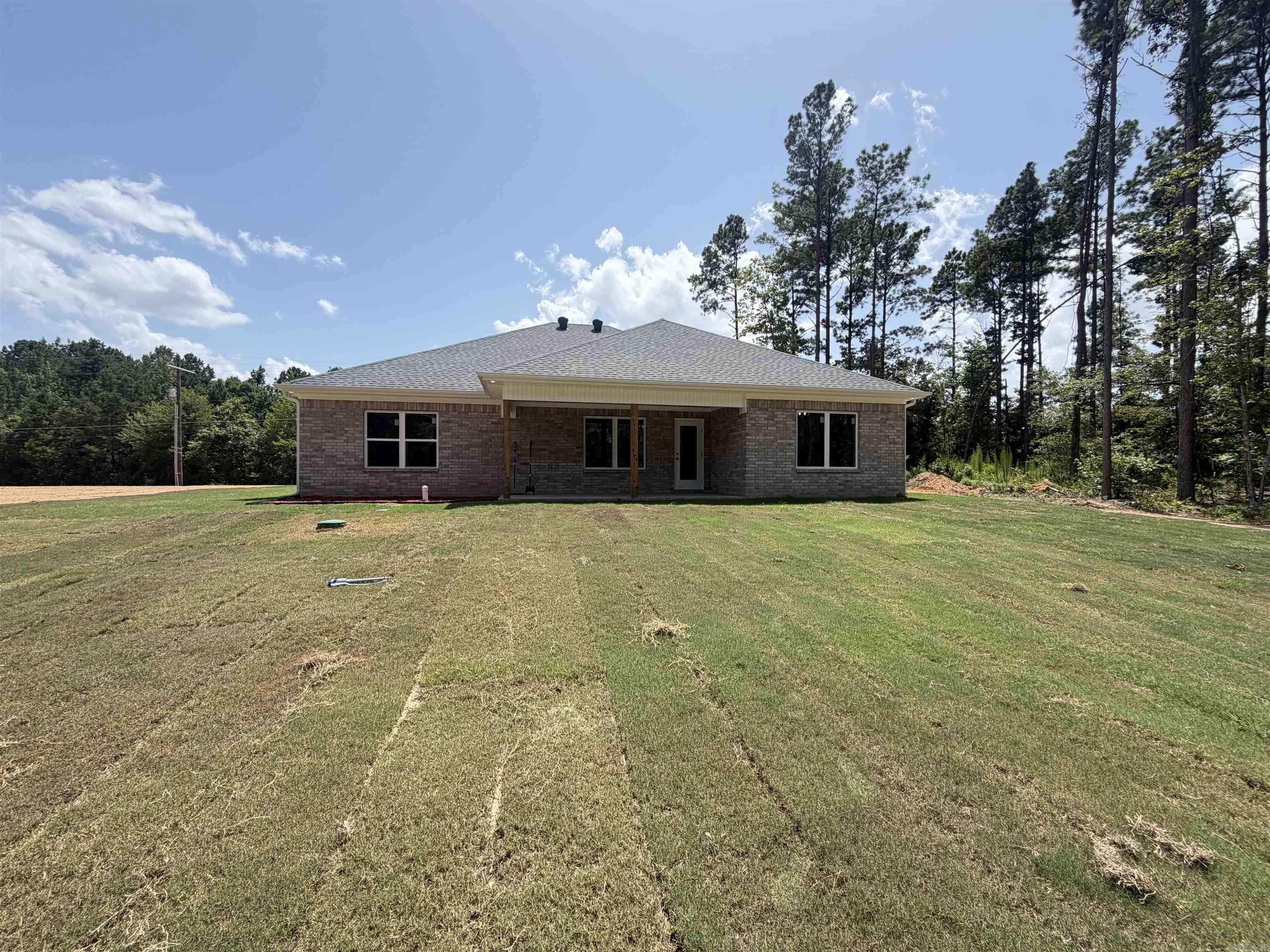 864 Grant 58  Sheridan, AR