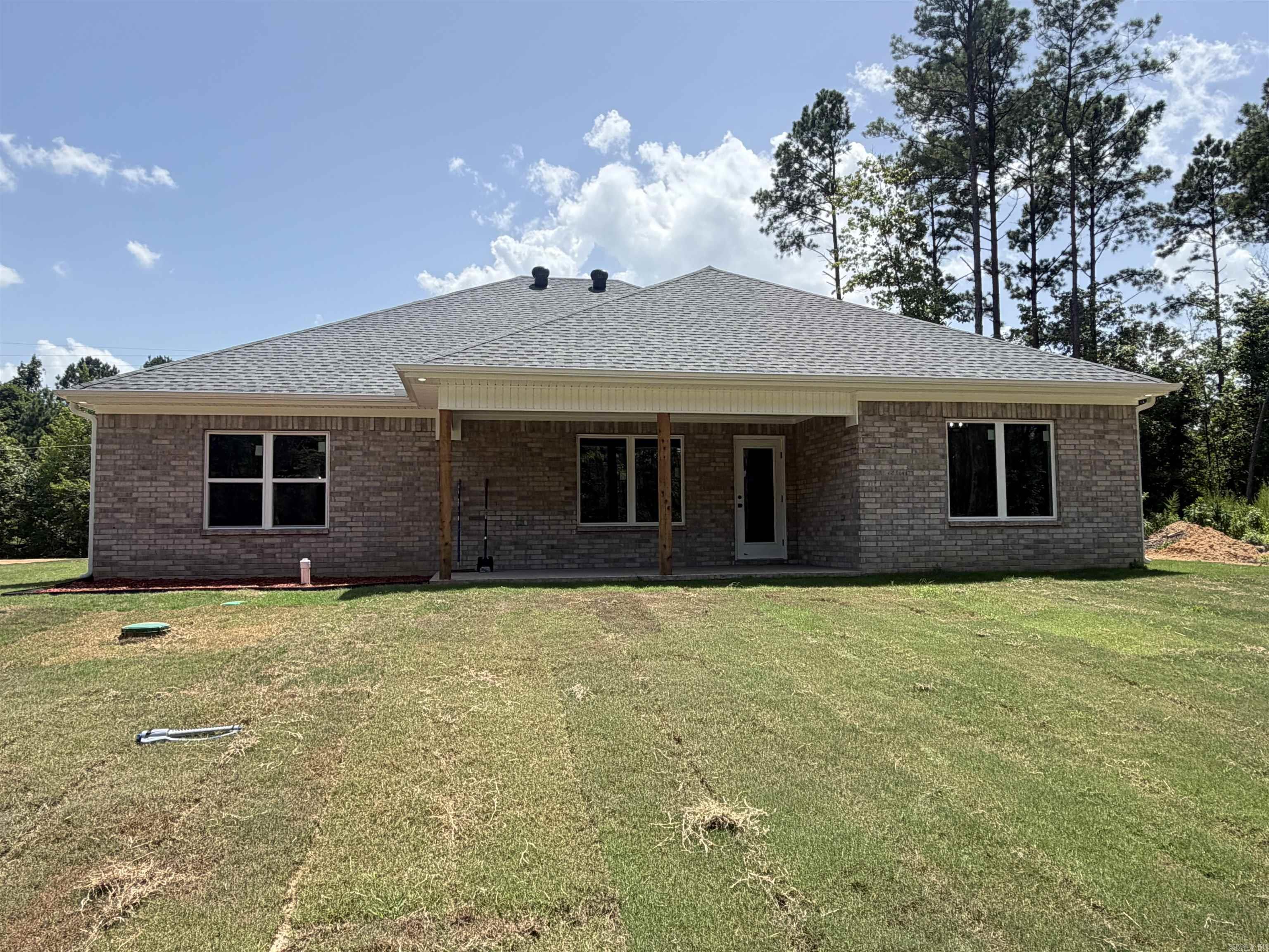 864 Grant 58  Sheridan, AR