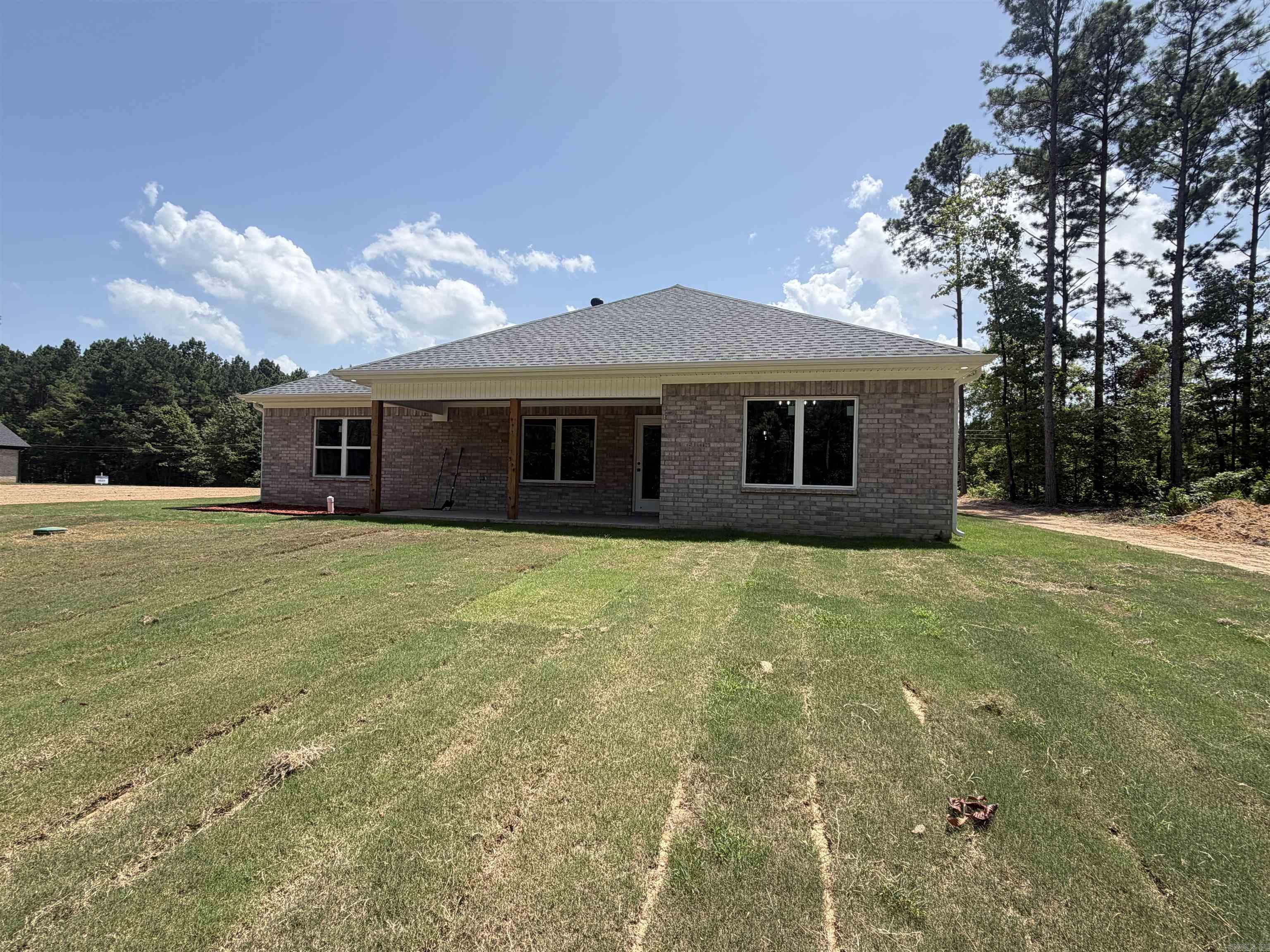 864 Grant 58  Sheridan, AR