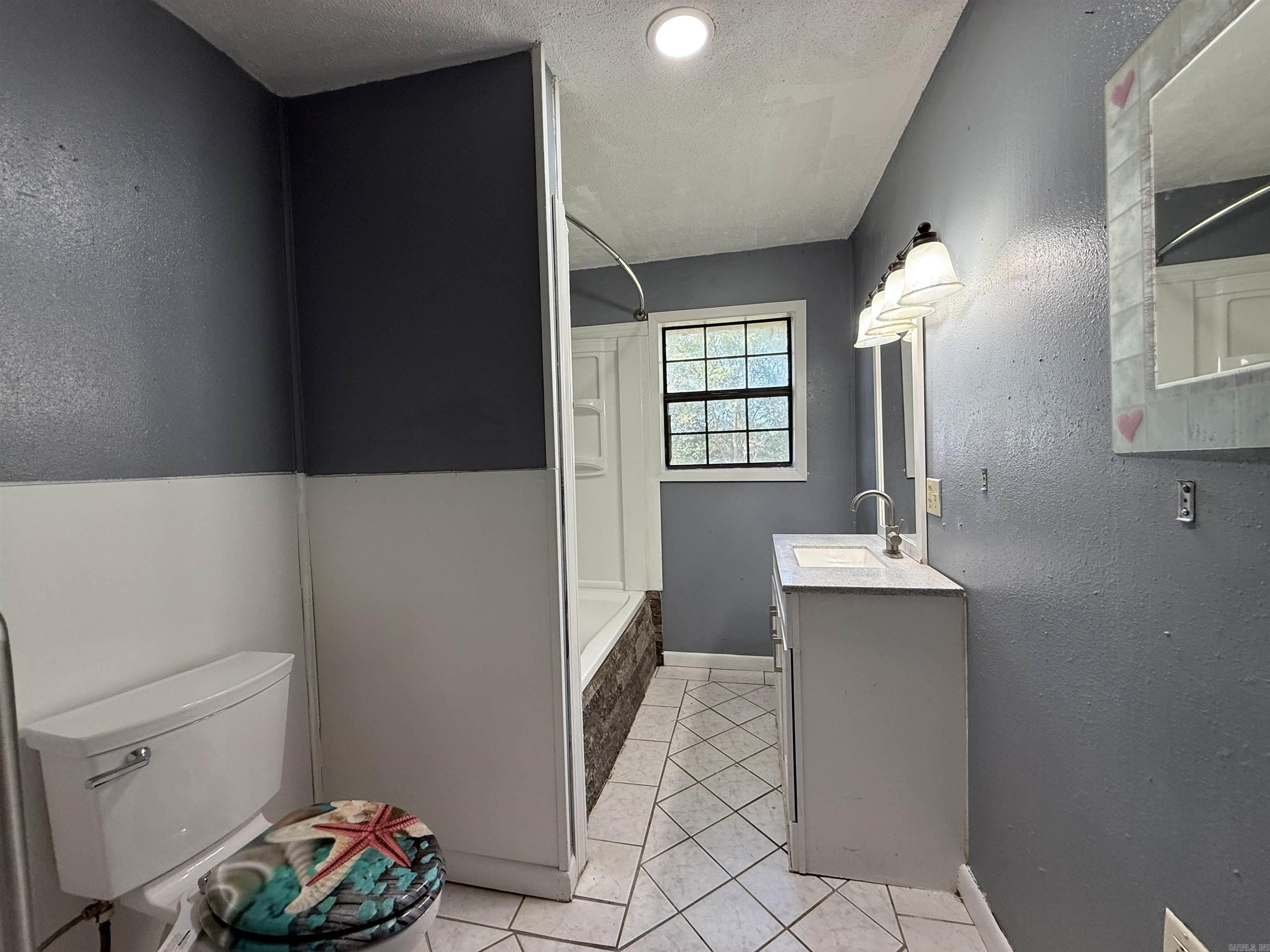 216 Sulcer  Palestine, AR