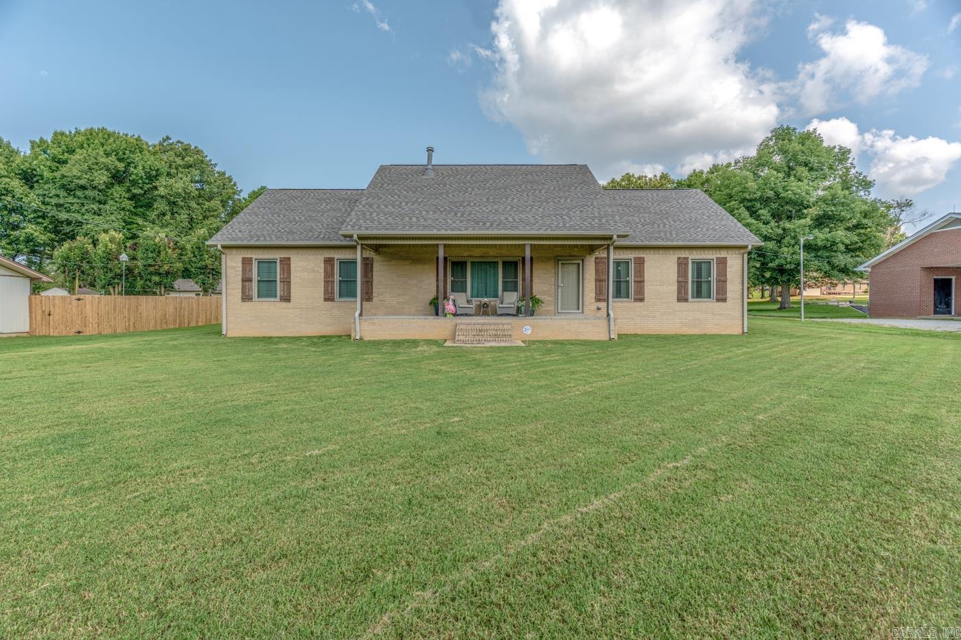 5306  Johnwood  Jonesboro, AR
