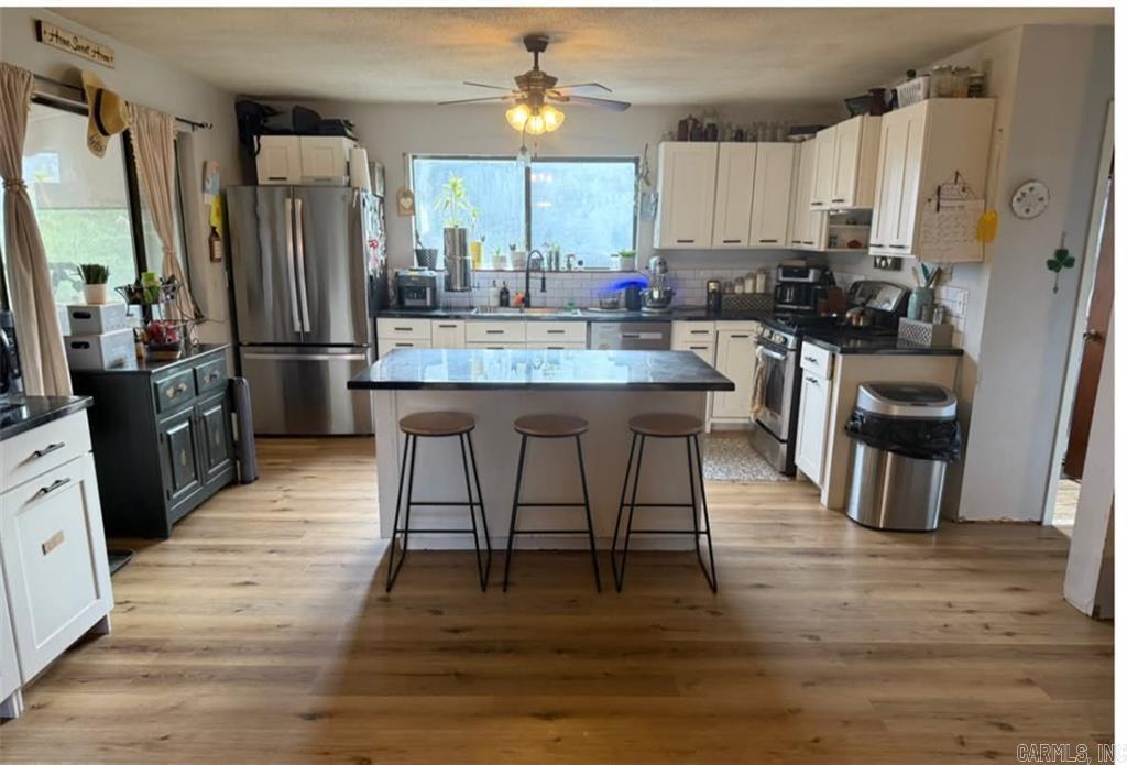 6233 Sunny Fox Rd  Mountain View, AR