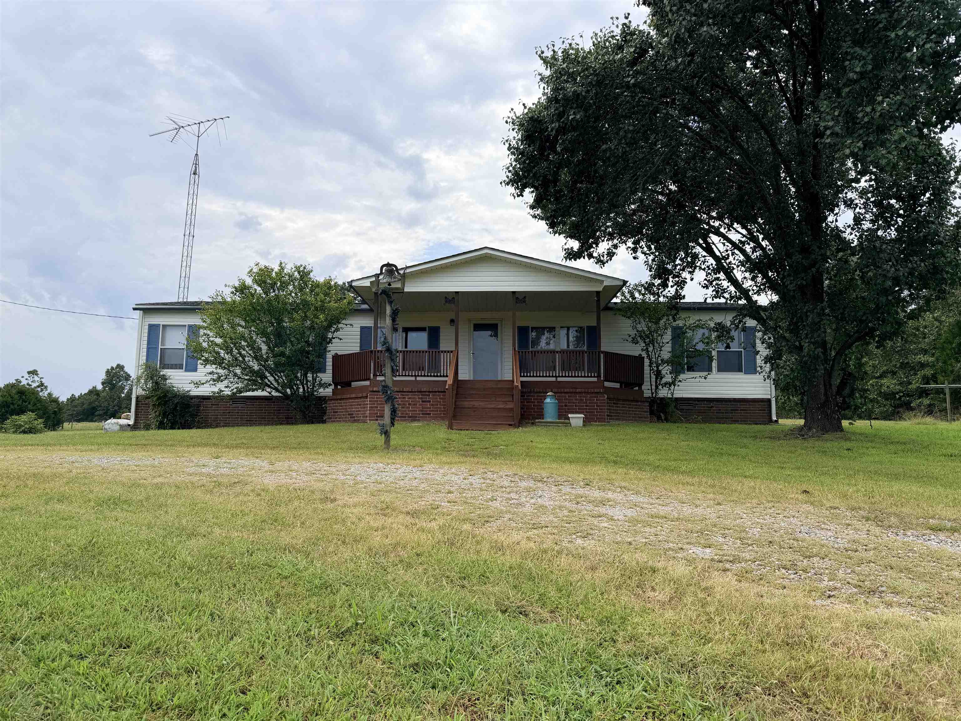 4622 Finley Creek Road  Sidney, AR