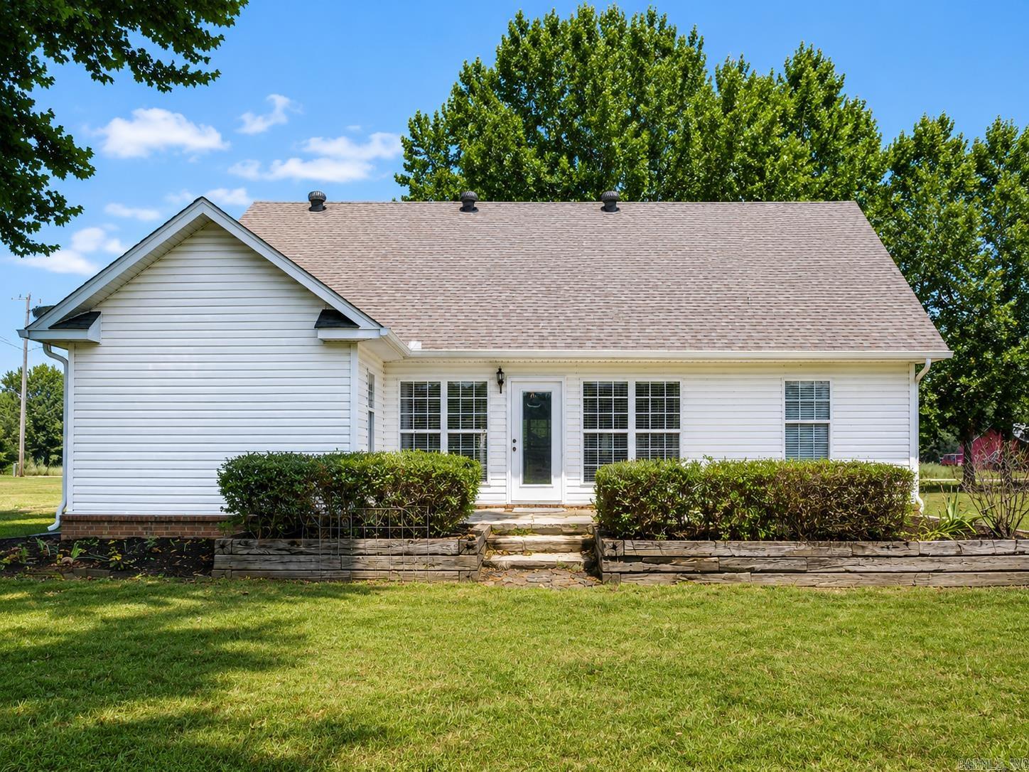 106 Cedar Valley  El Paso, AR