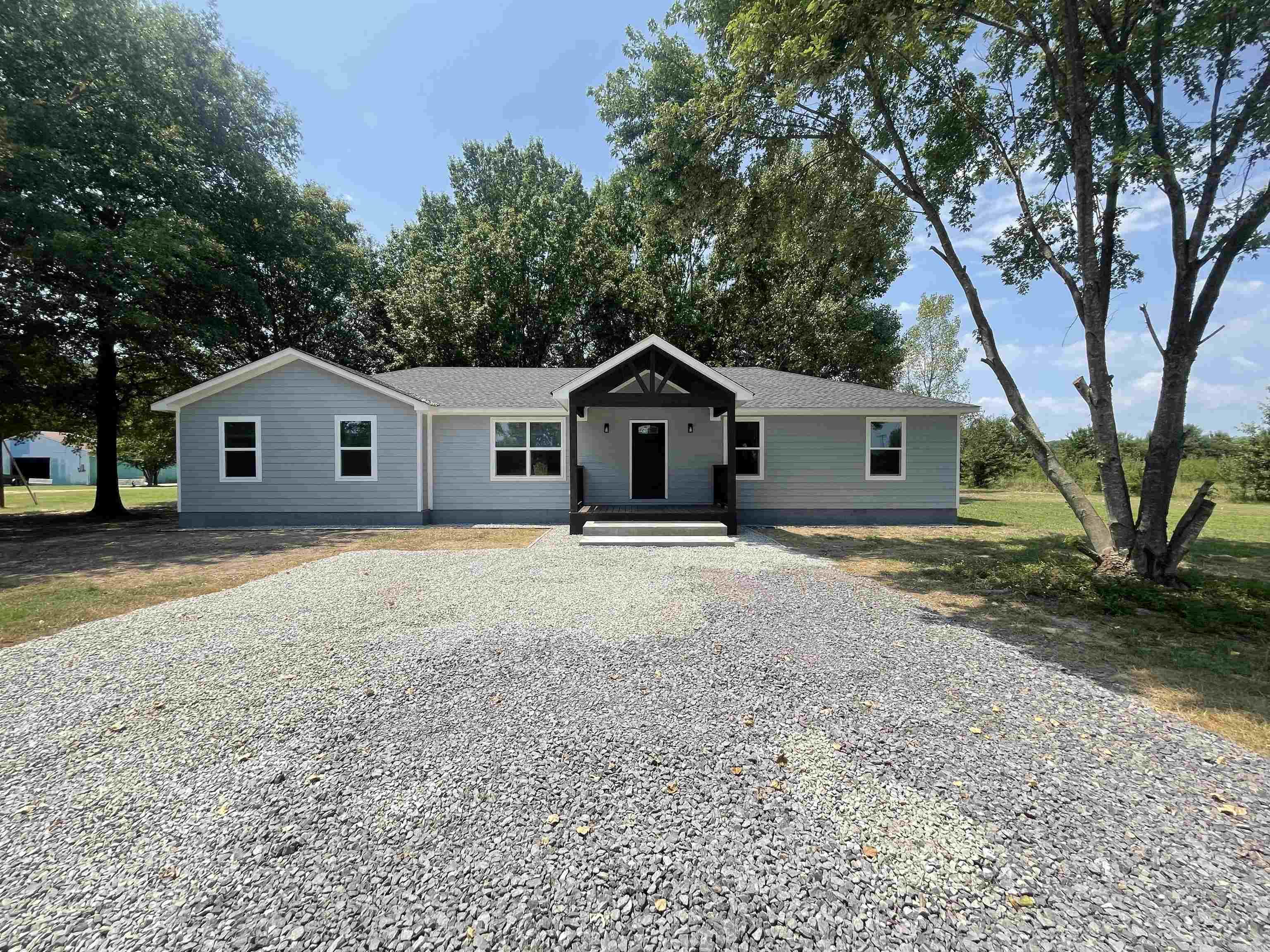 640  highway 11  Searcy, AR