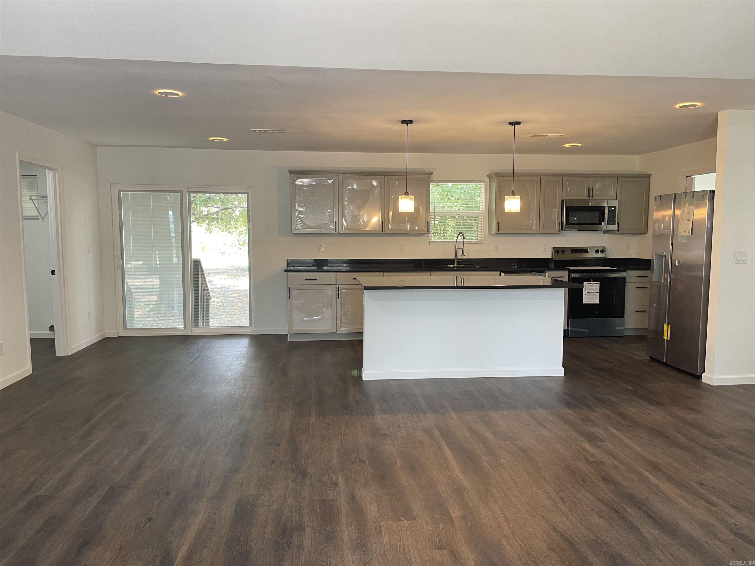 640 highway 11  Searcy, AR