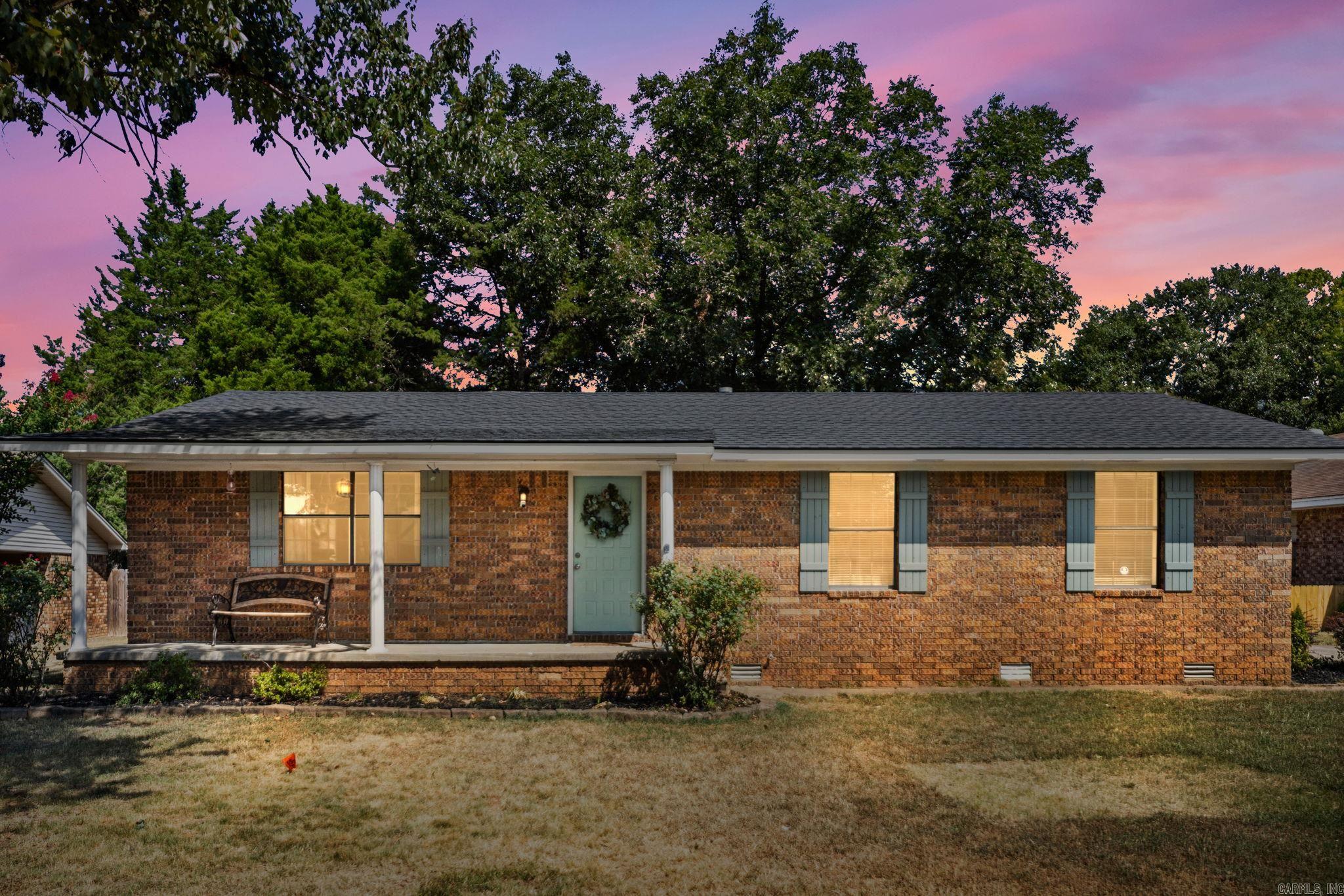 18  Sherwood Loop  Searcy, AR