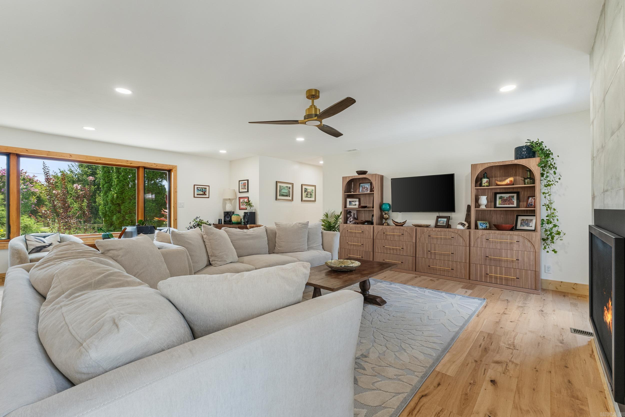 56 CR 1085  Mountain Home, AR