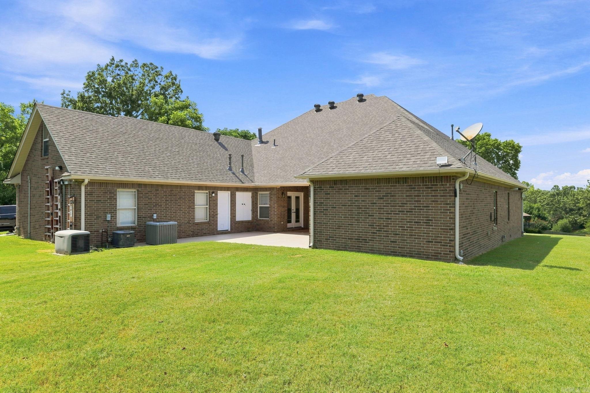 7003 Sunset Ridge Cir  Springdale, AR