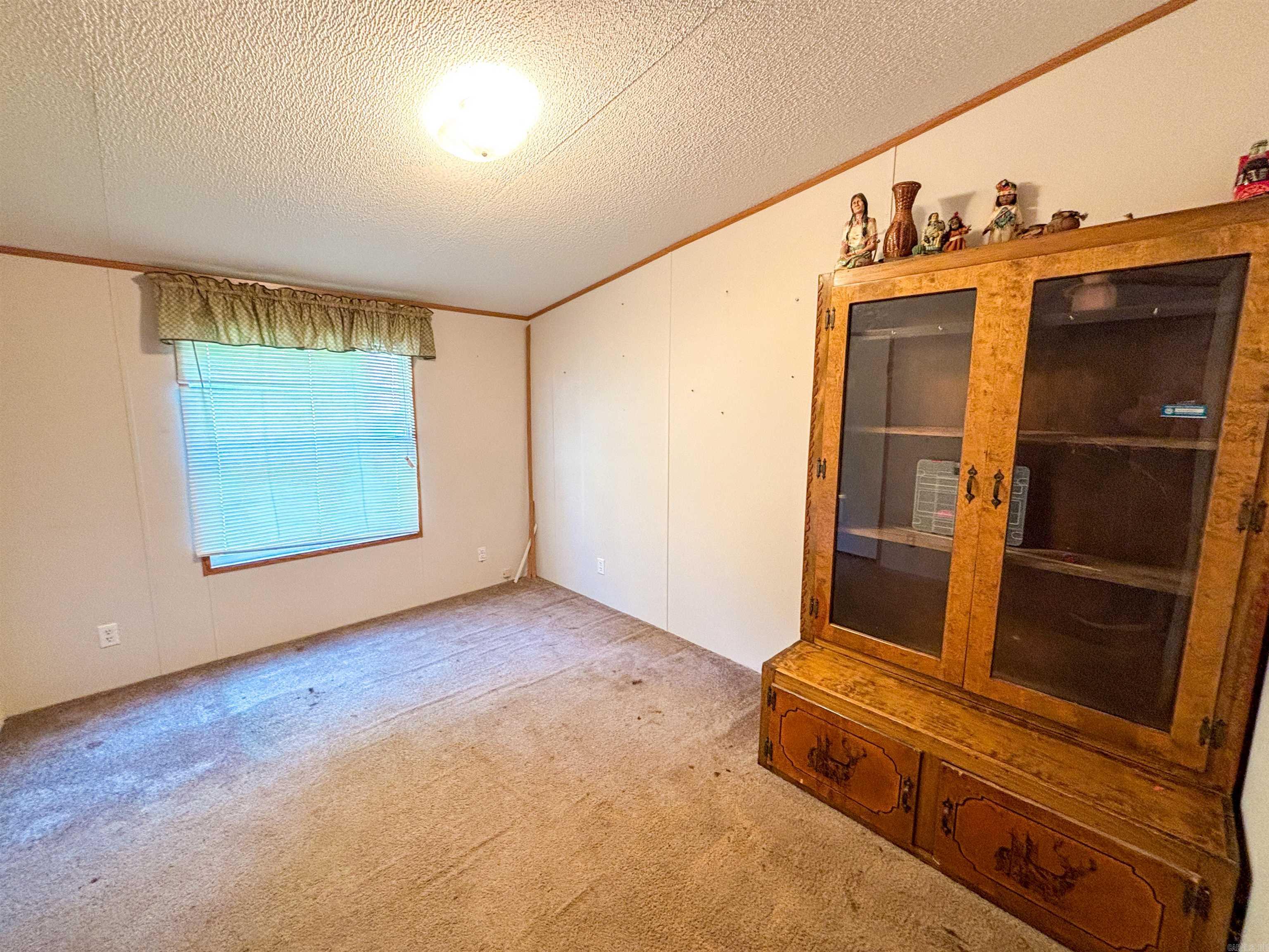 6052 Highway 16 E  Clinton, AR