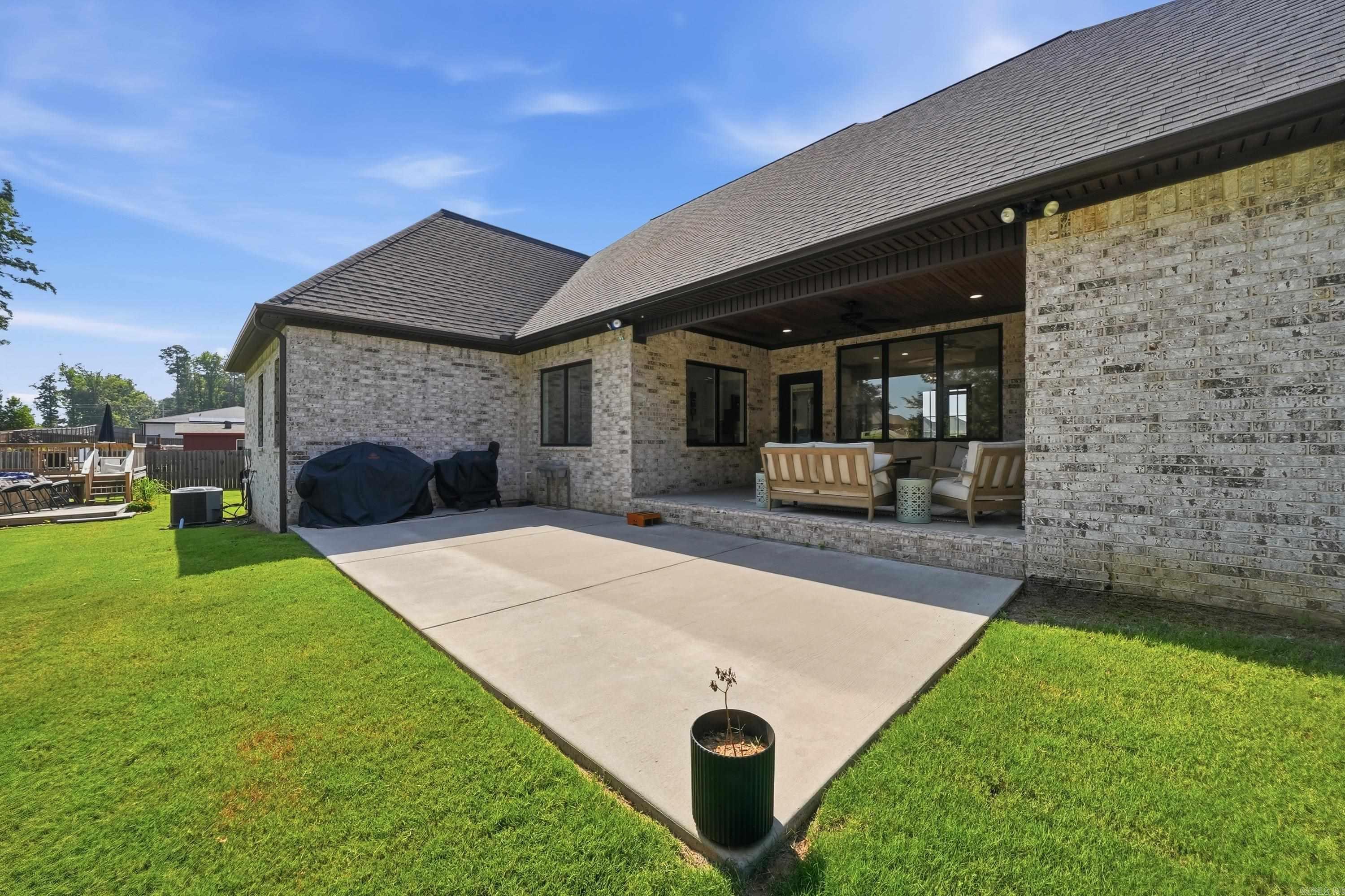 365 Oak Tree Ridge Sheridan, AR 72150