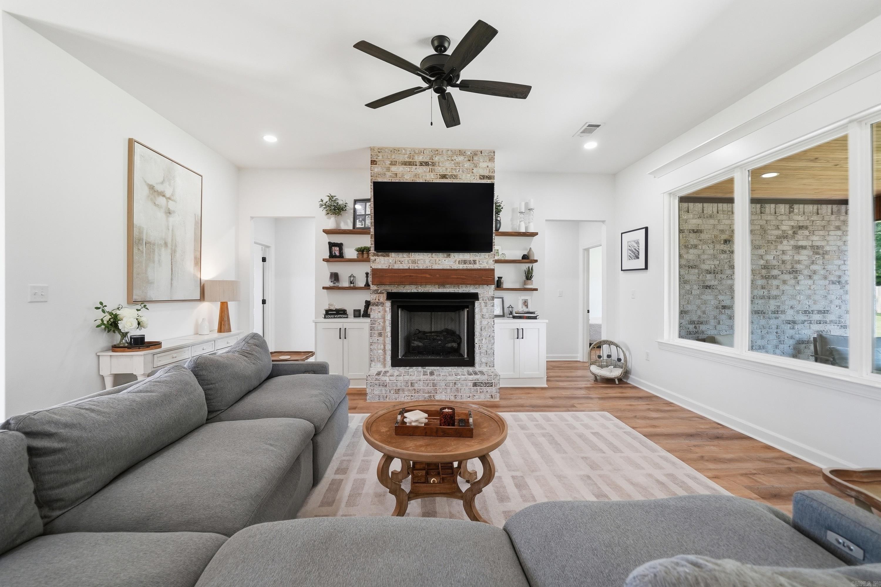 365 Oak Tree Ridge Sheridan, AR 72150