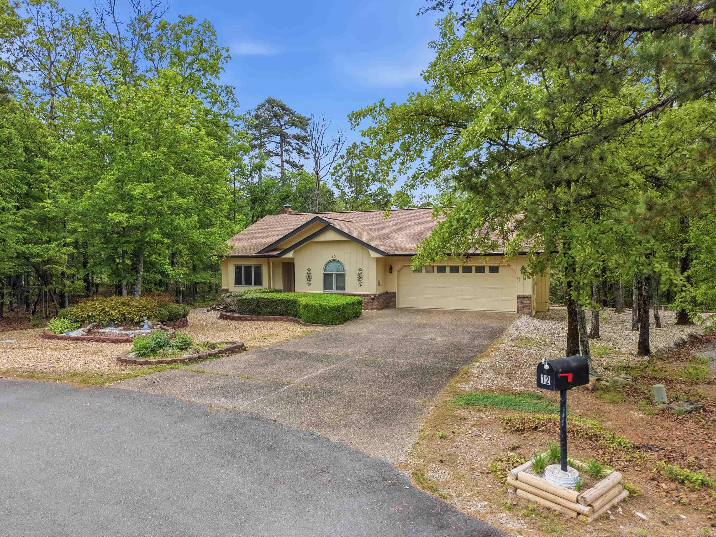 12 Huesca Lane  Hot Springs Village, AR