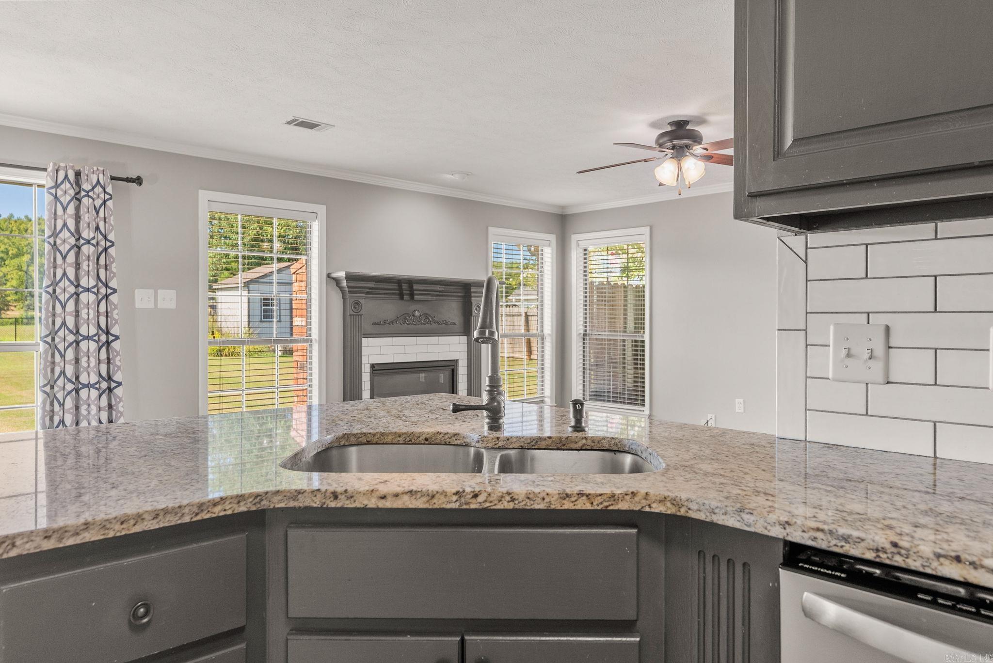 57 Weaver  Vilonia, AR