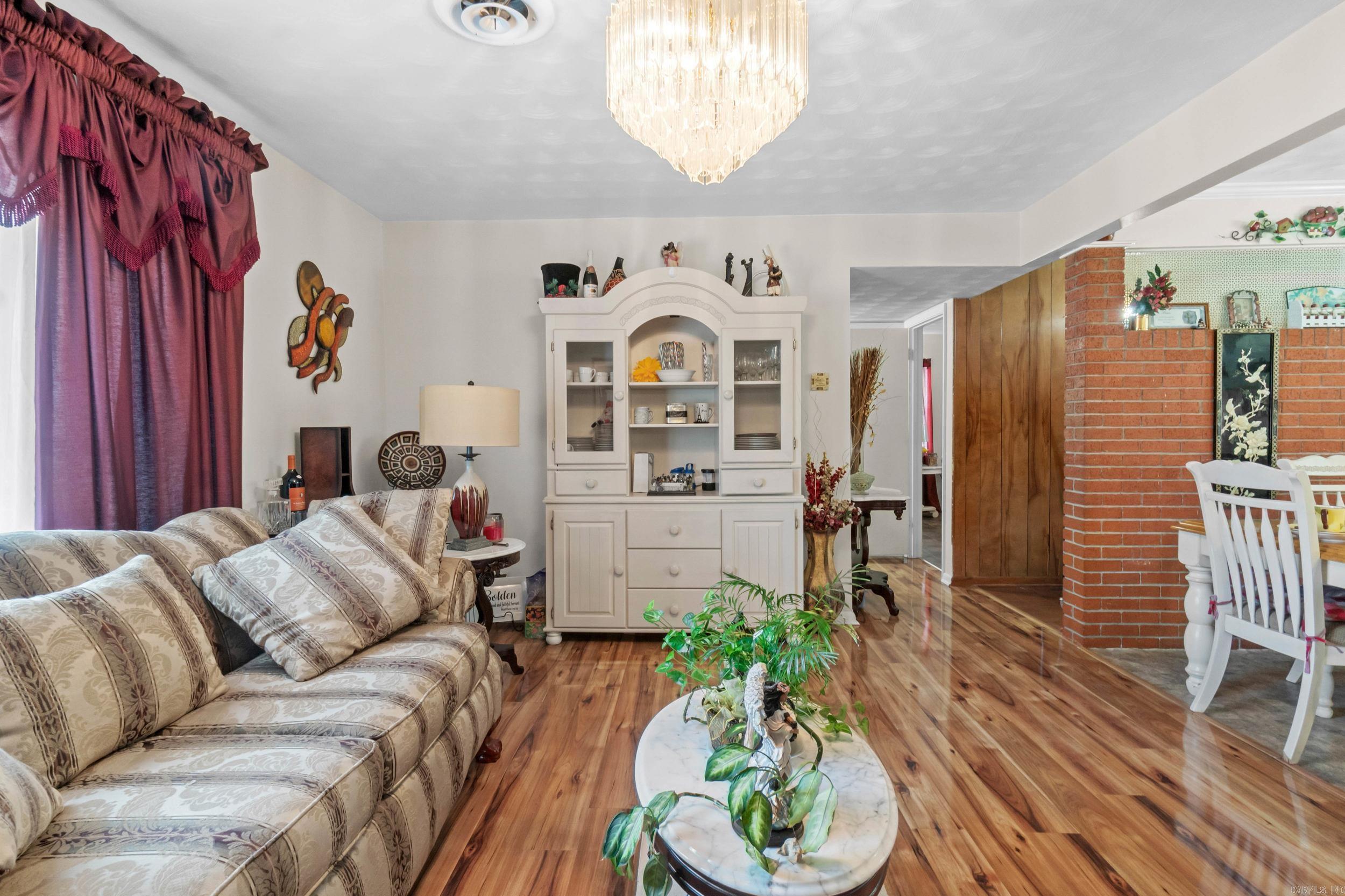 1307 S Dakota St  Pine Bluff, AR