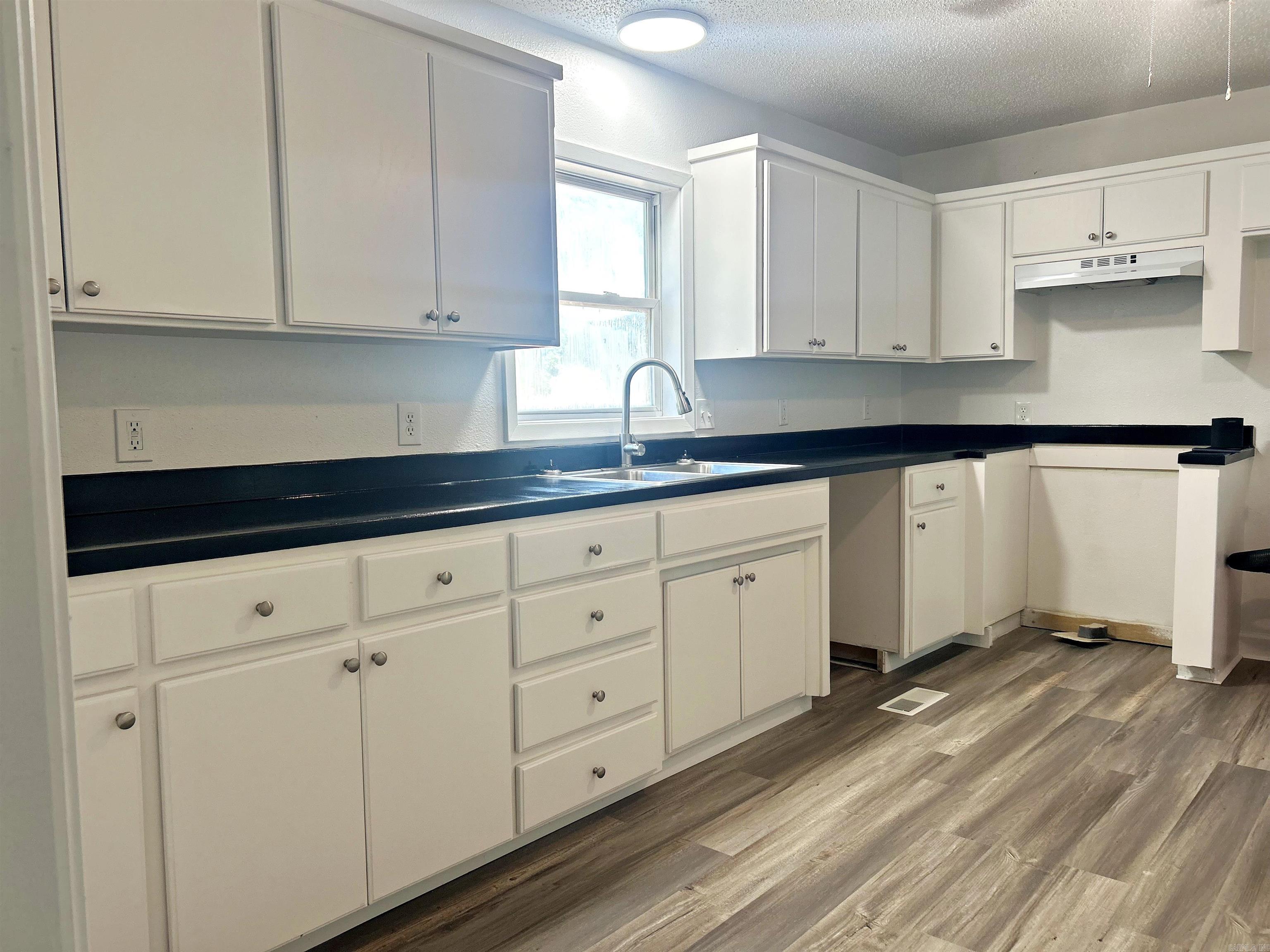 307 Lower Lake  Arkadelphia, AR