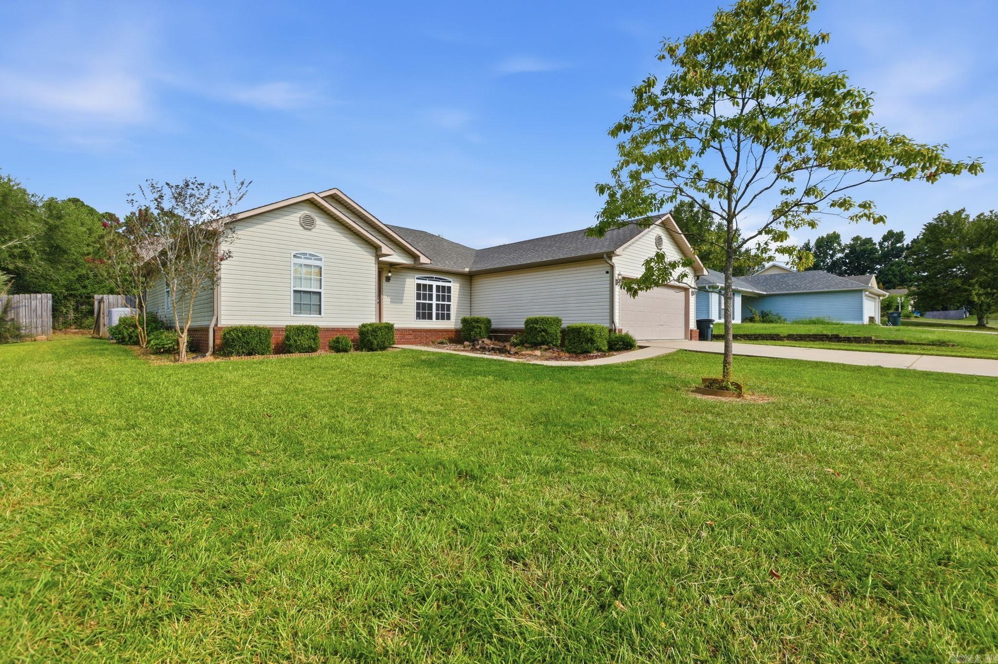 8 summit  Sheridan, AR