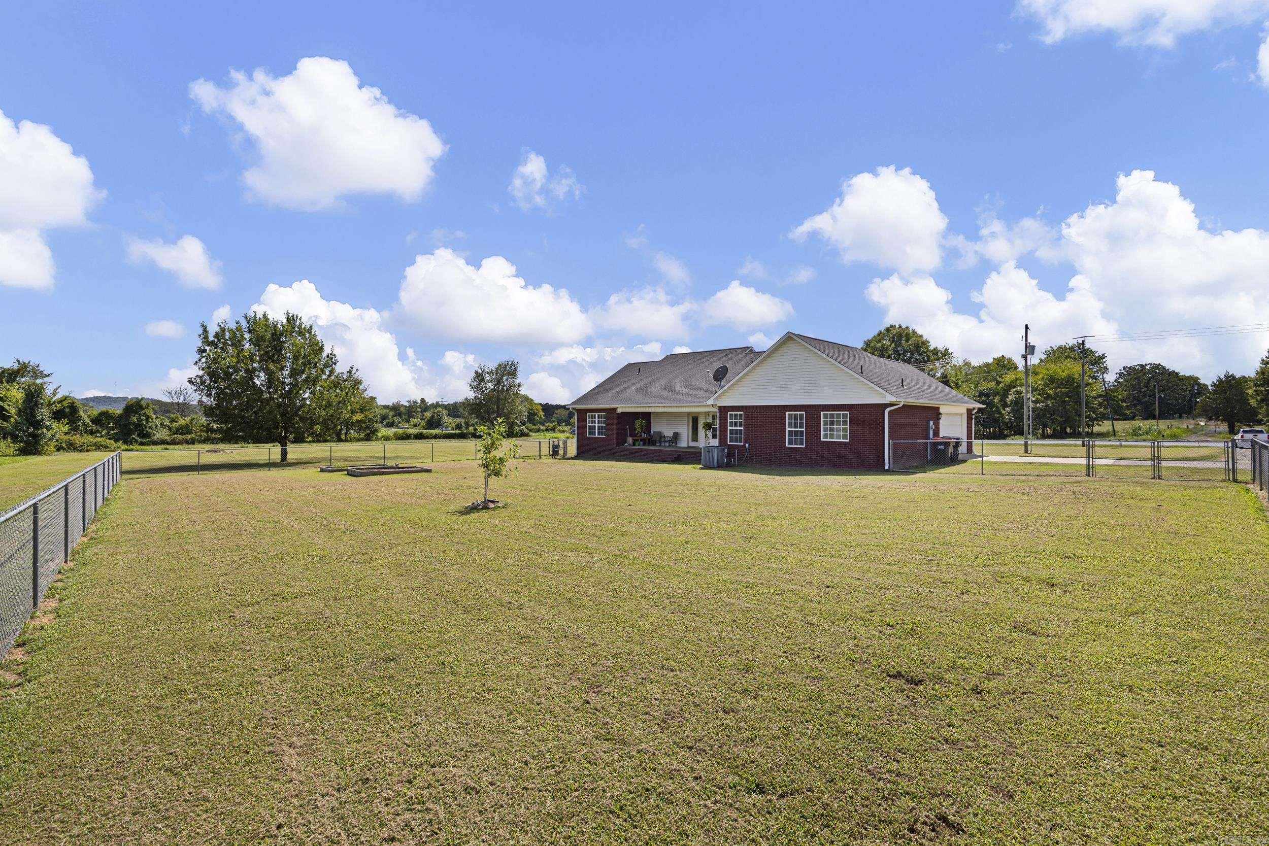 17830 N State Hwy 7  Dardanelle, AR