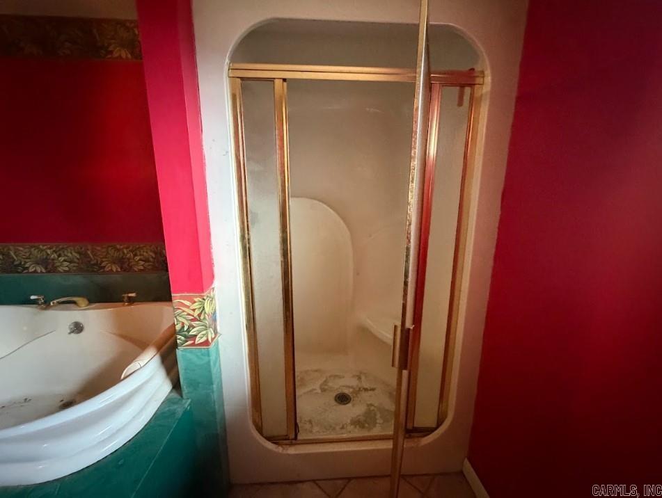 102 Romeo  Lepanto, AR