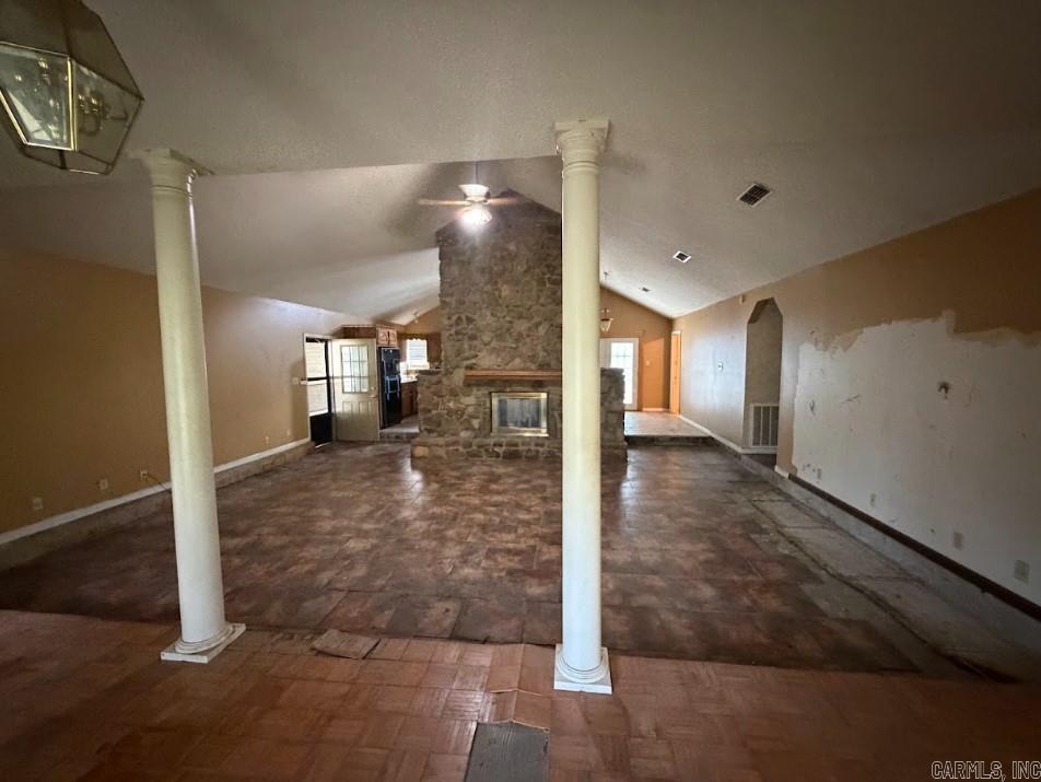 102 Romeo  Lepanto, AR
