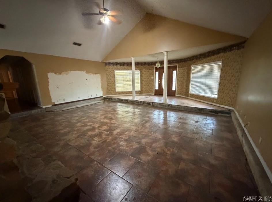102 Romeo  Lepanto, AR