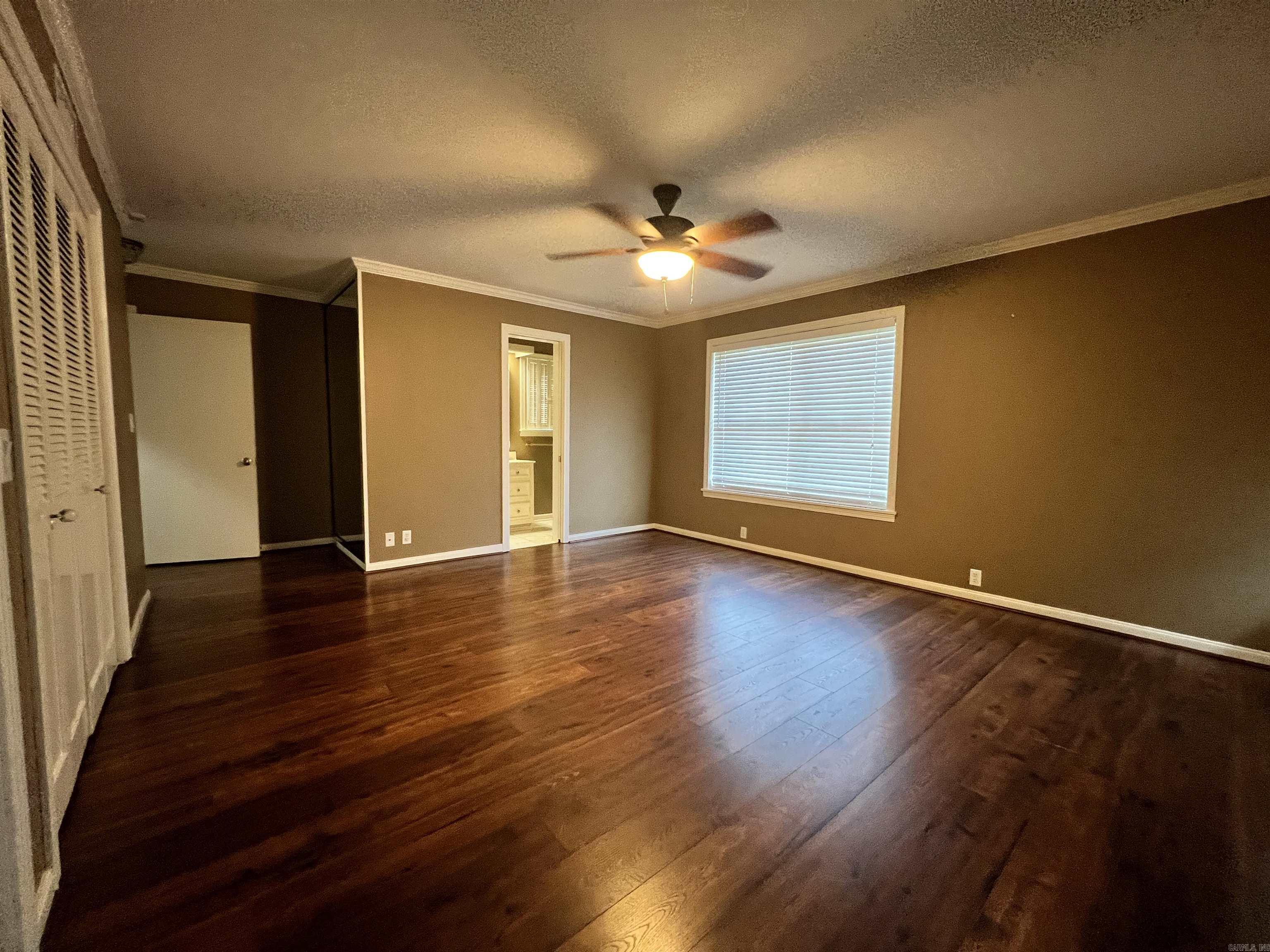 204 ROOSEVELT Drive Star City, AR 71667