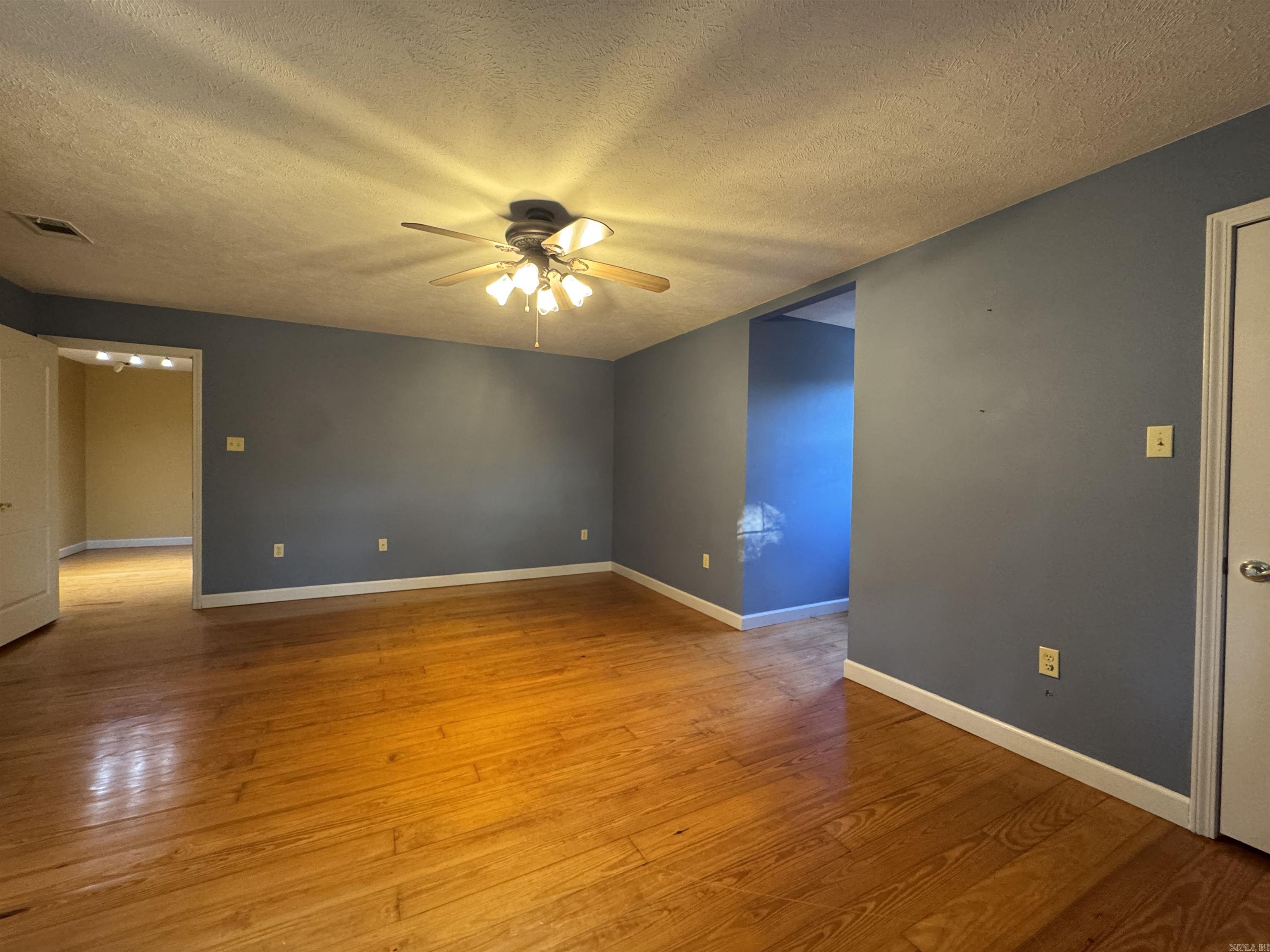 56 Brandon  Mayflower, AR