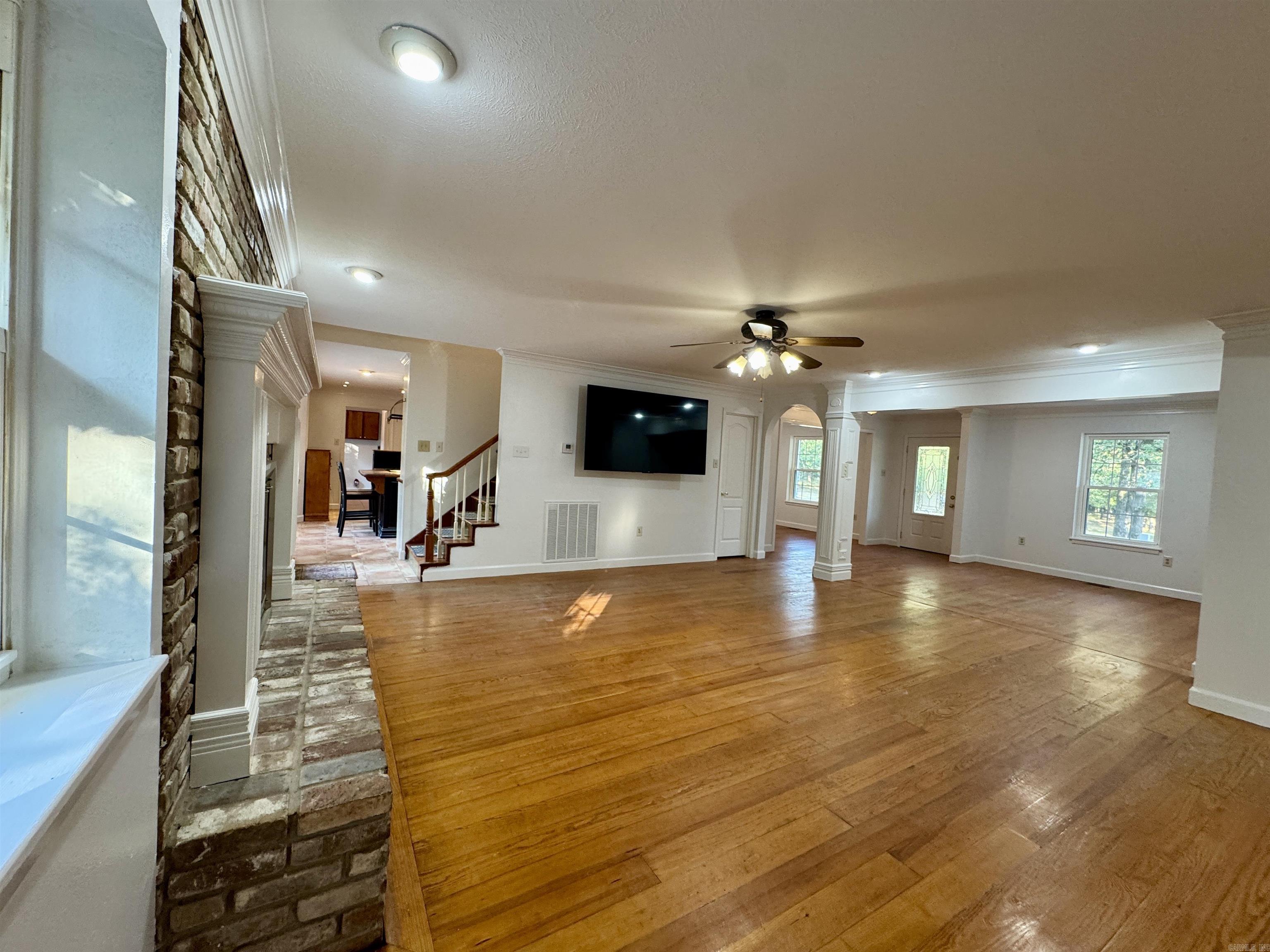 56 Brandon  Mayflower, AR