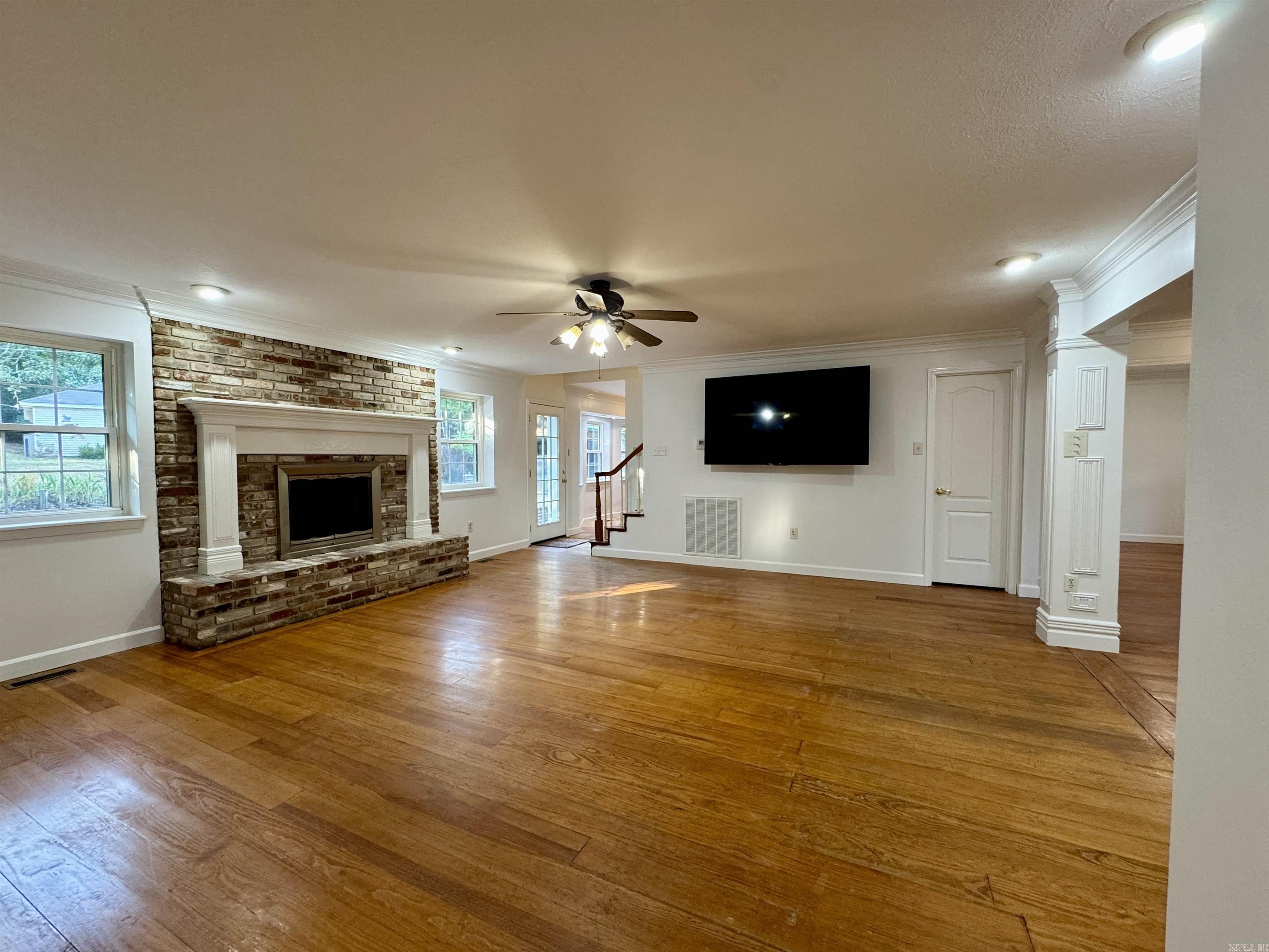 56 Brandon  Mayflower, AR