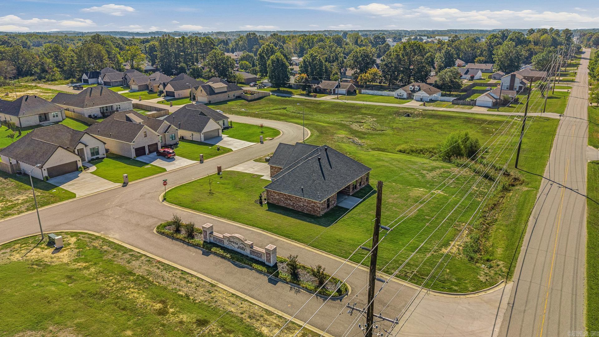 2308 S 20th Street Paragould, AR 72450