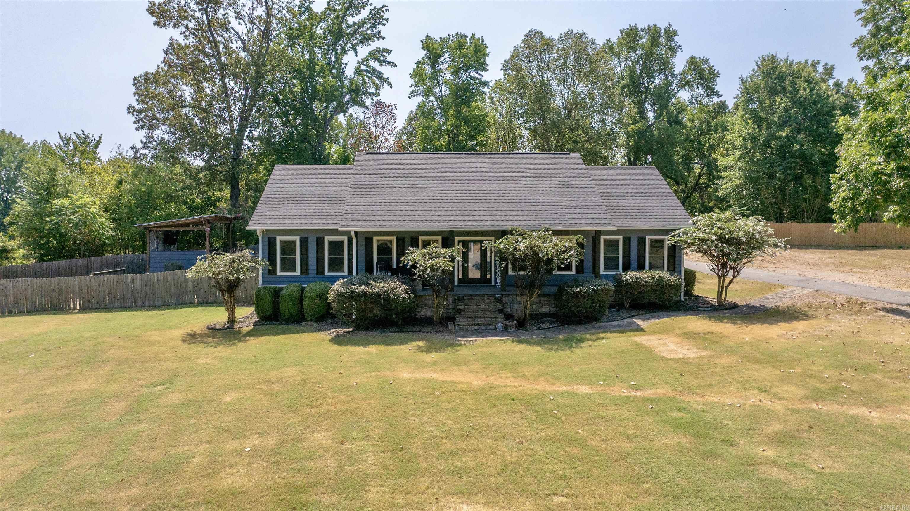 101 Leatherwood  Batesville, AR