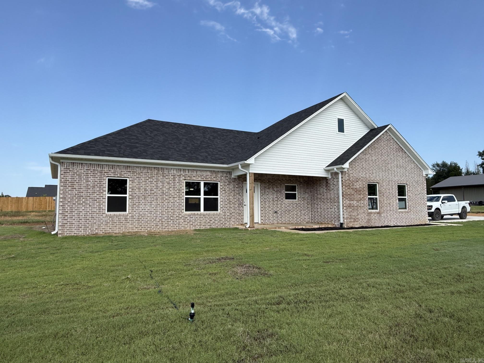 10 Odessa Davis Drive  Greenbrier, AR